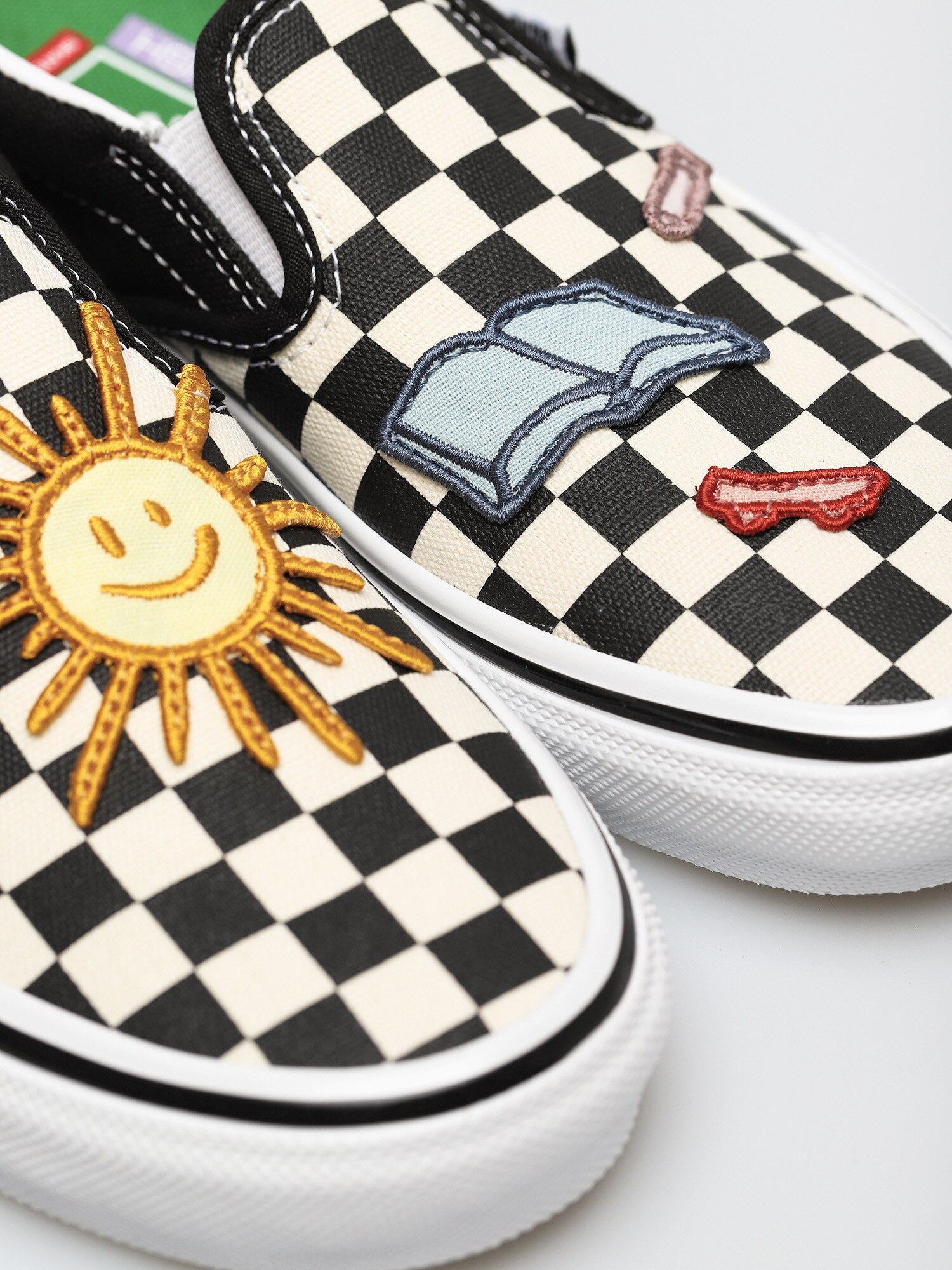 Buty Vans X Skateistan Skate Slip On (checkerboard)