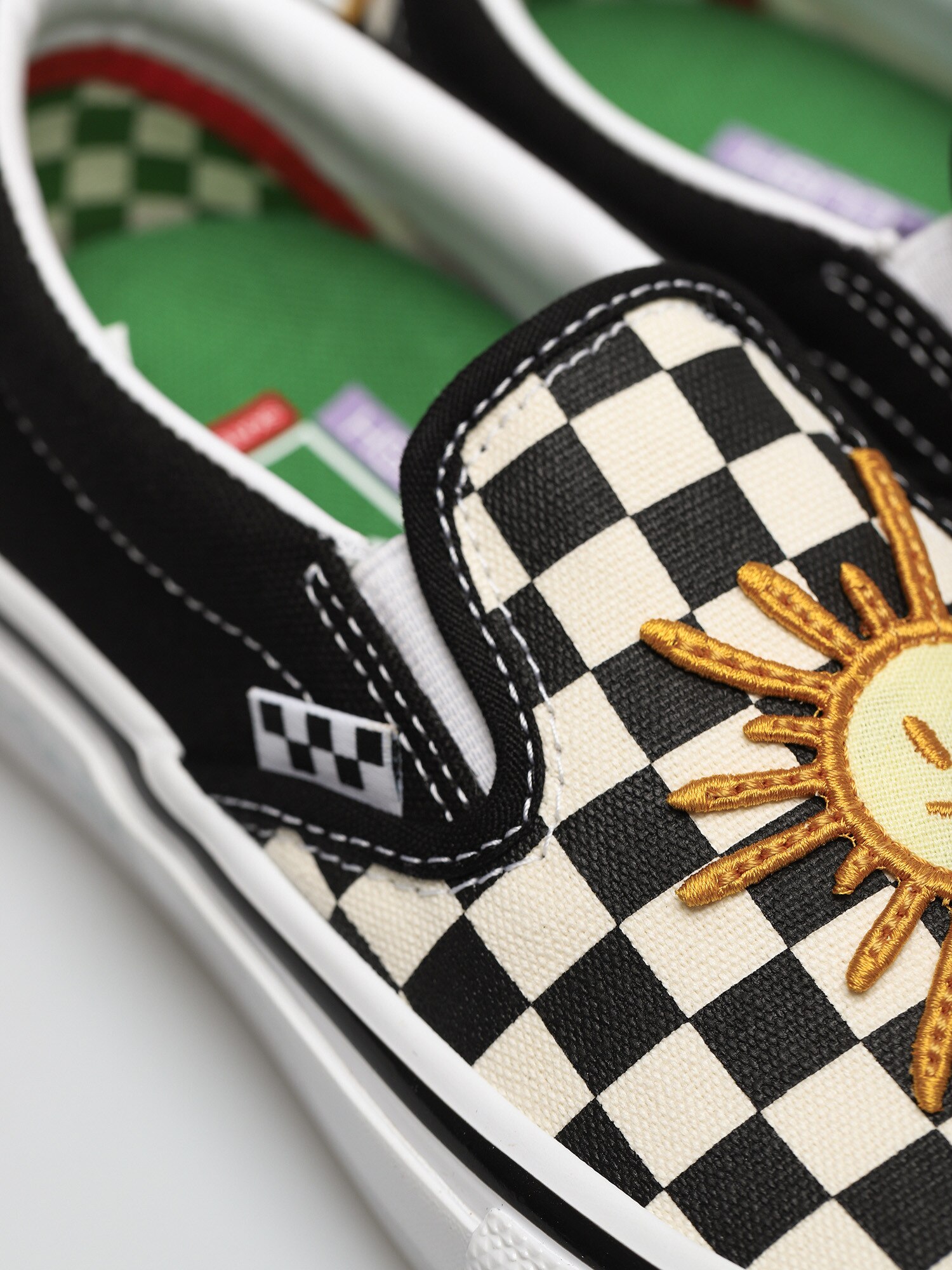 Buty Vans X Skateistan Skate Slip On (checkerboard)