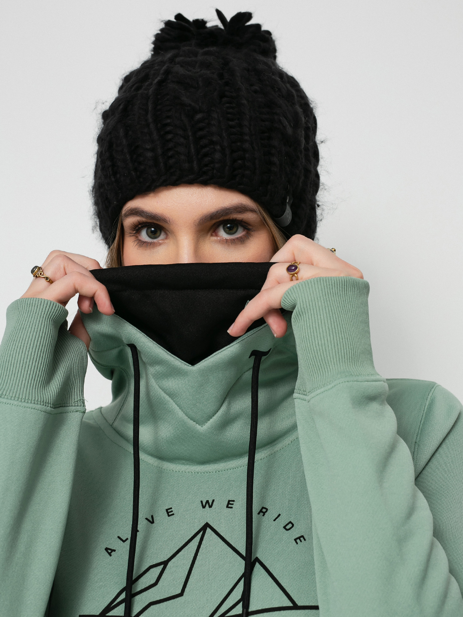 Bluza z kapturem Volcom Spring Shred HD Wmn (mint)