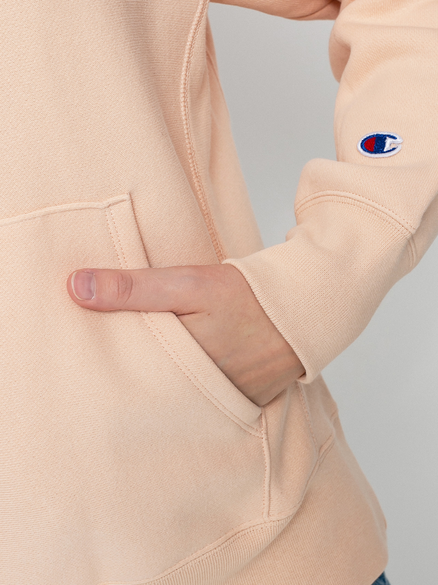 Bluza z kapturem Champion Sweatshirt HD 114788 Wmn (spv)