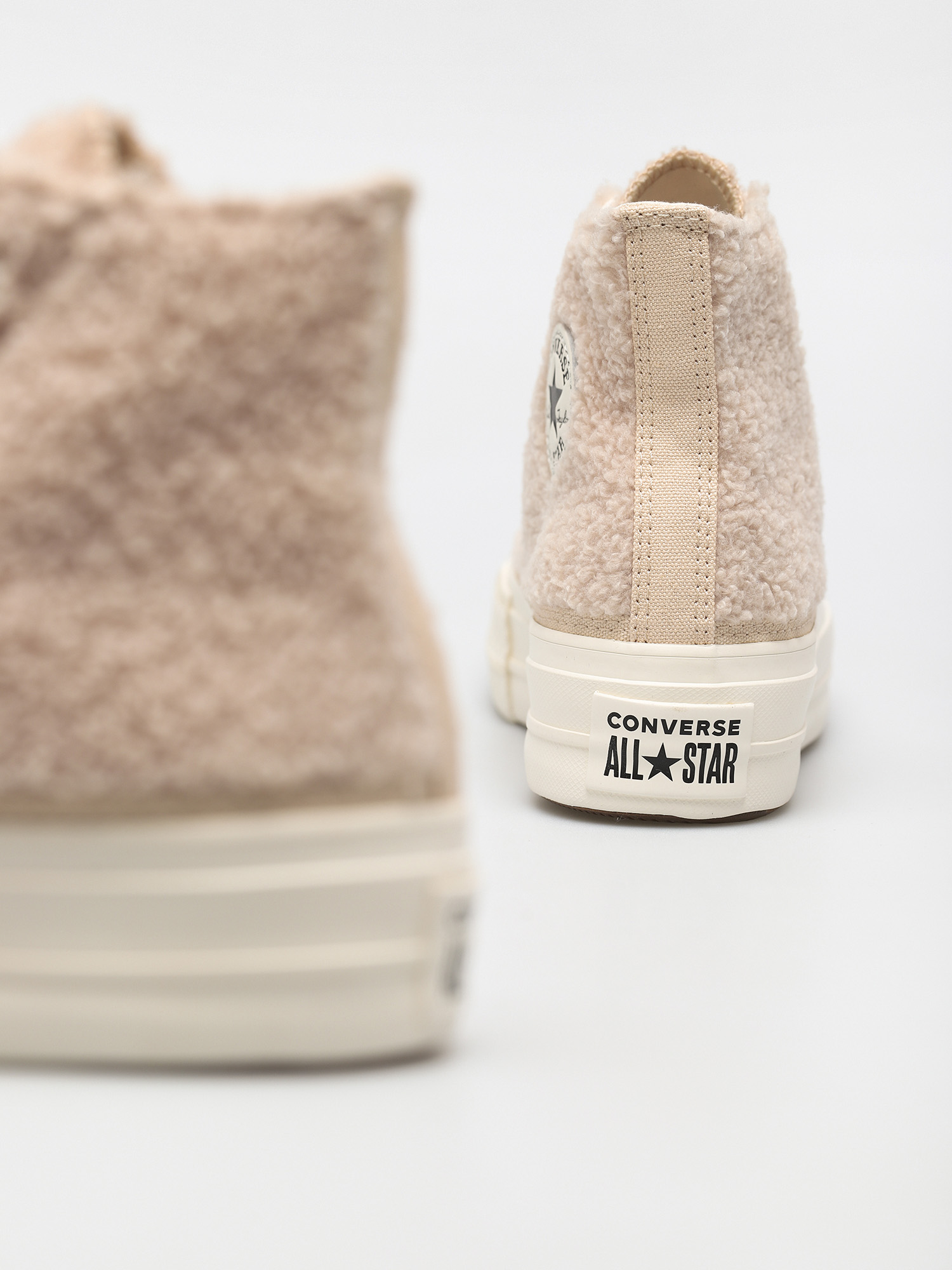 Buty Converse Chuck Taylor All Star Lift Wmn (sand)