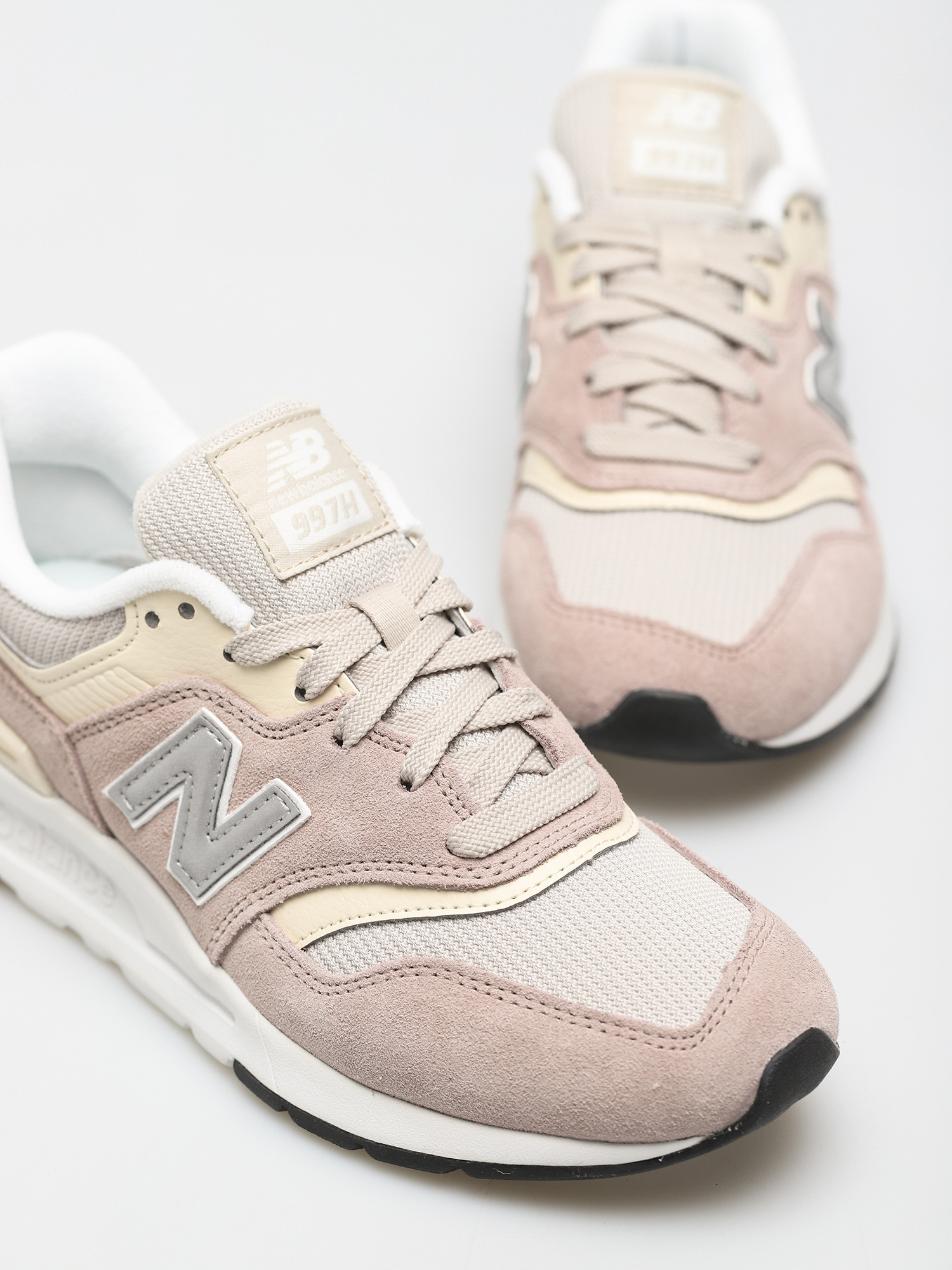 Buty New Balance 997 Wmn (au lait)