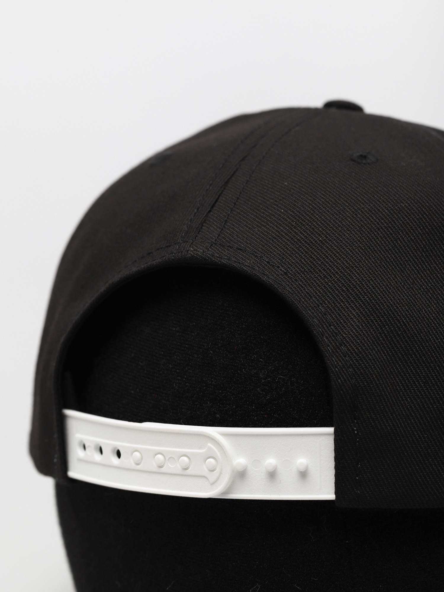 Czapka z daszkiem Prosto Outline (black)