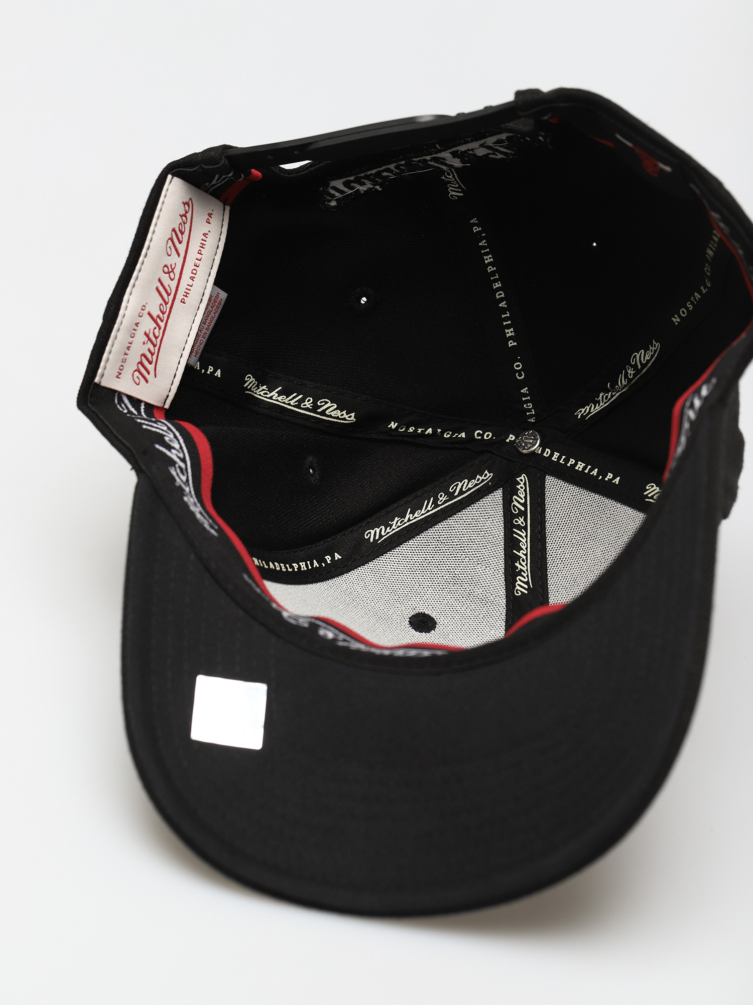 Czapka z daszkiem Mitchell & Ness Chicago Bulls (black/black)