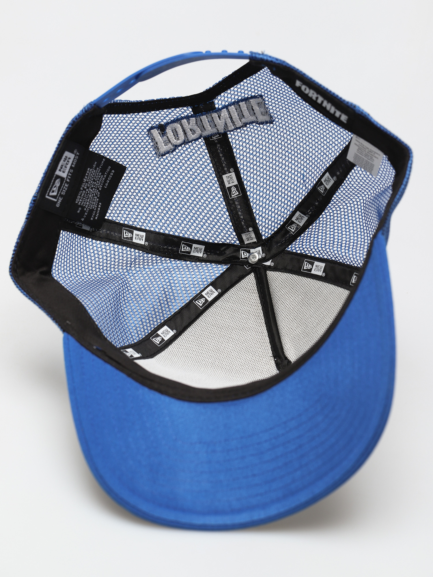 Czapka z daszkiem New Era Fortnite Battle Bus Trucker (white/blue)