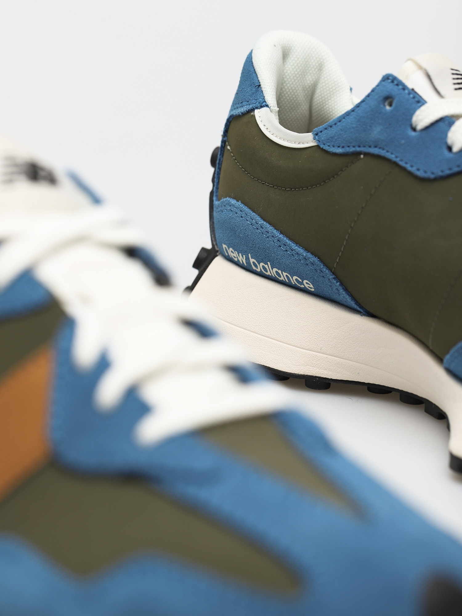 Buty New Balance 327 (oxygen blue)