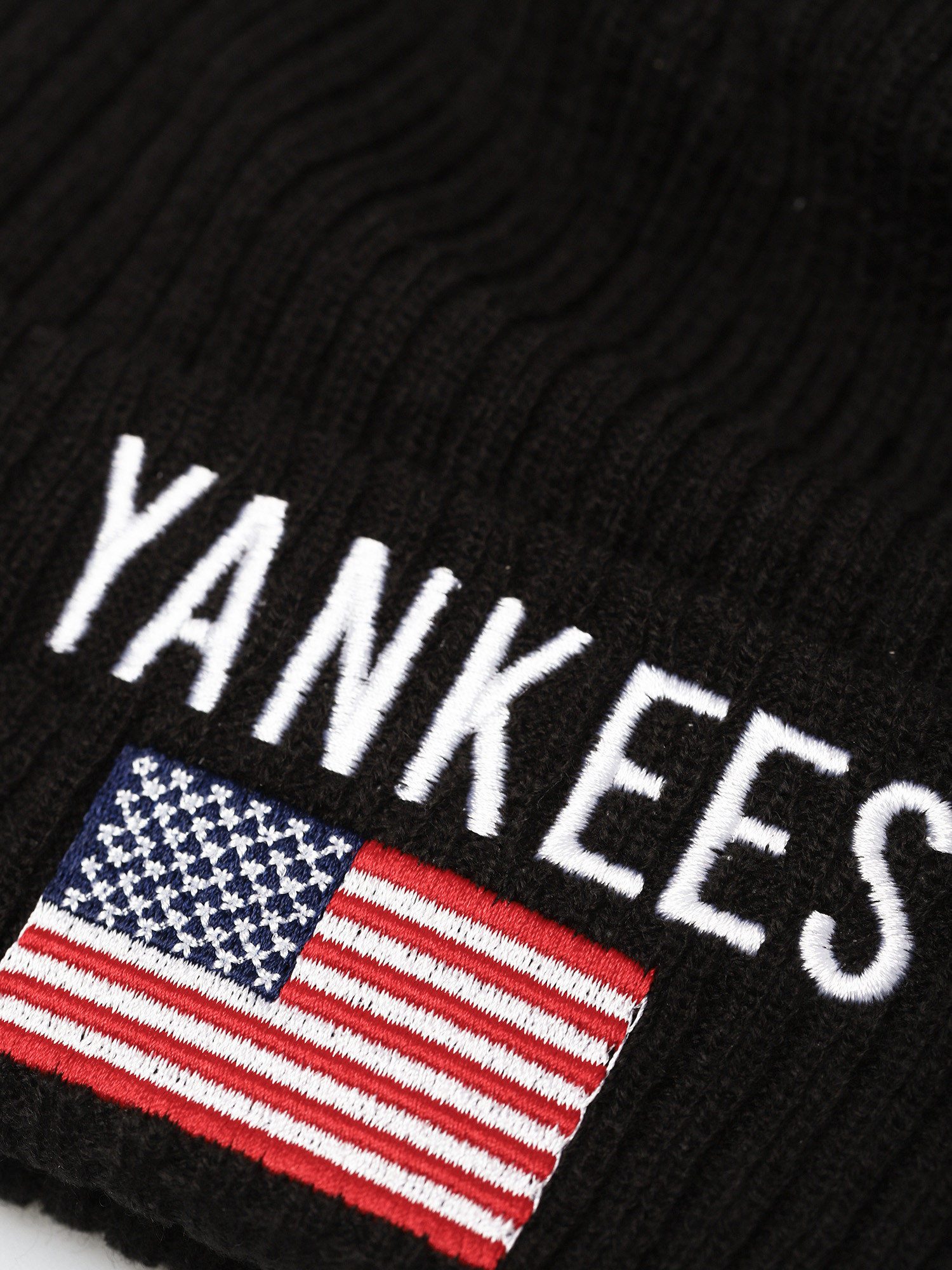 Czapka zimowa New Era Team Flag New York Yankees (black)
