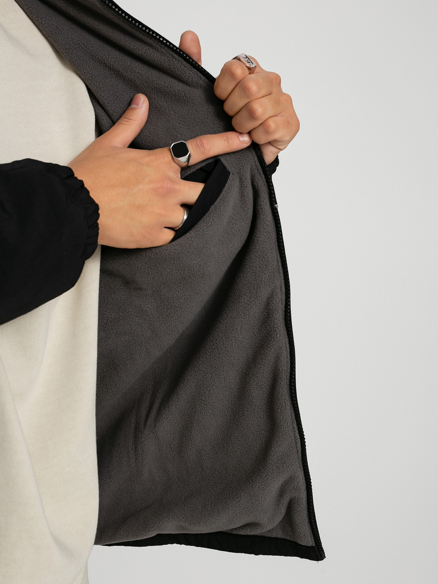 Kurtka HUF Summit (black)