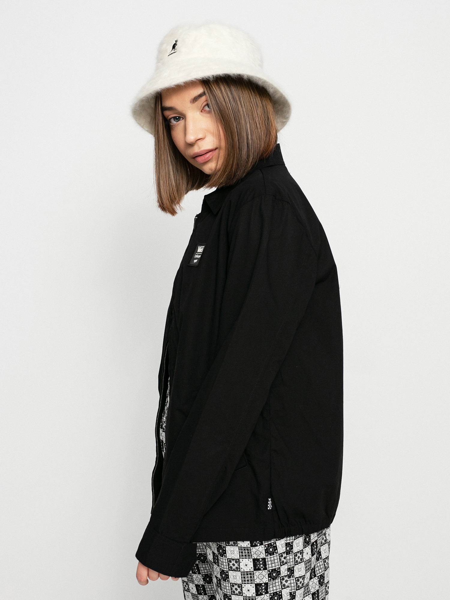 Kurtka Vans X Skateistan Wmn (black)