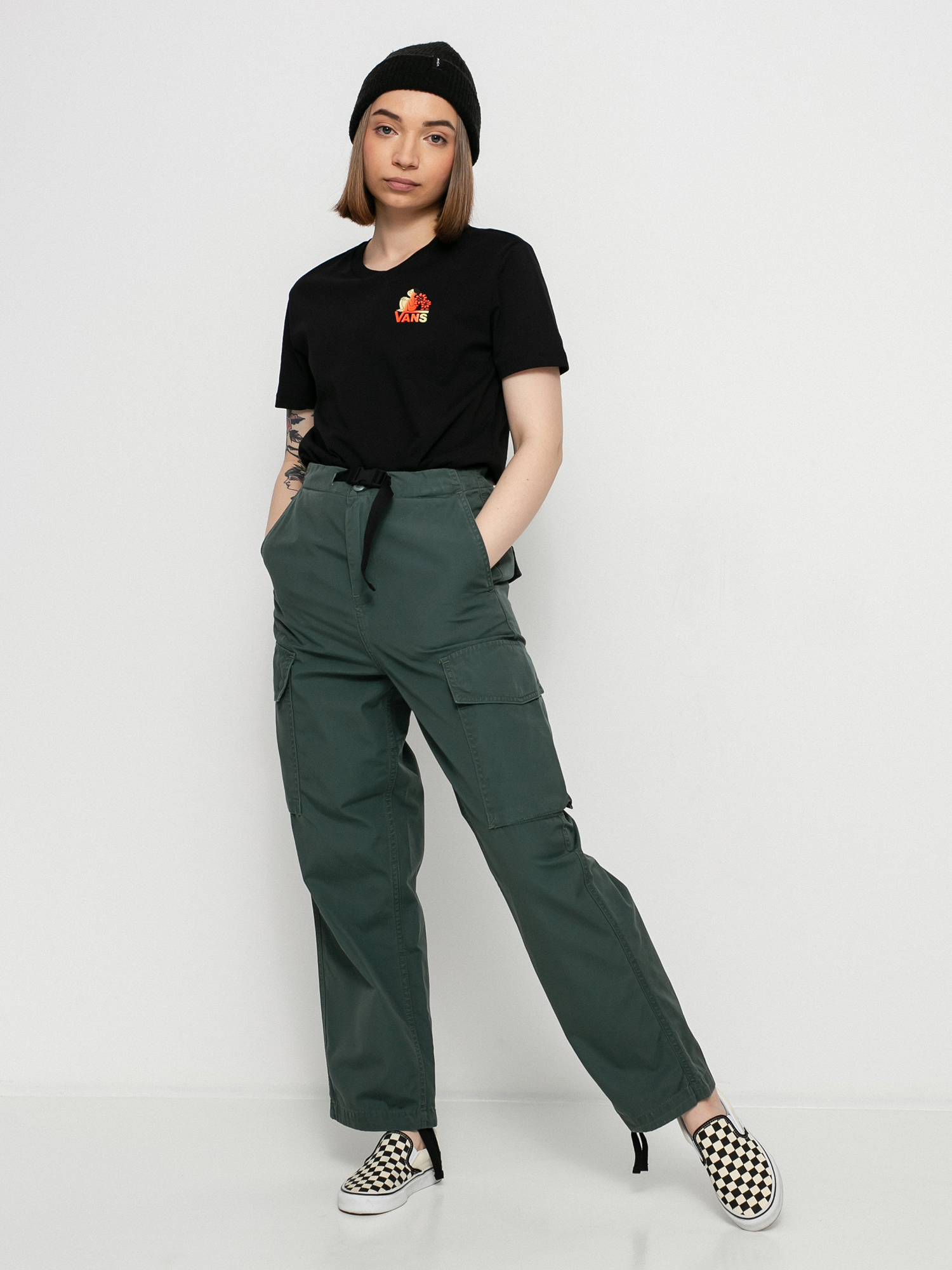 T-shirt Vans Cultivate Care Bf Wmn (black)