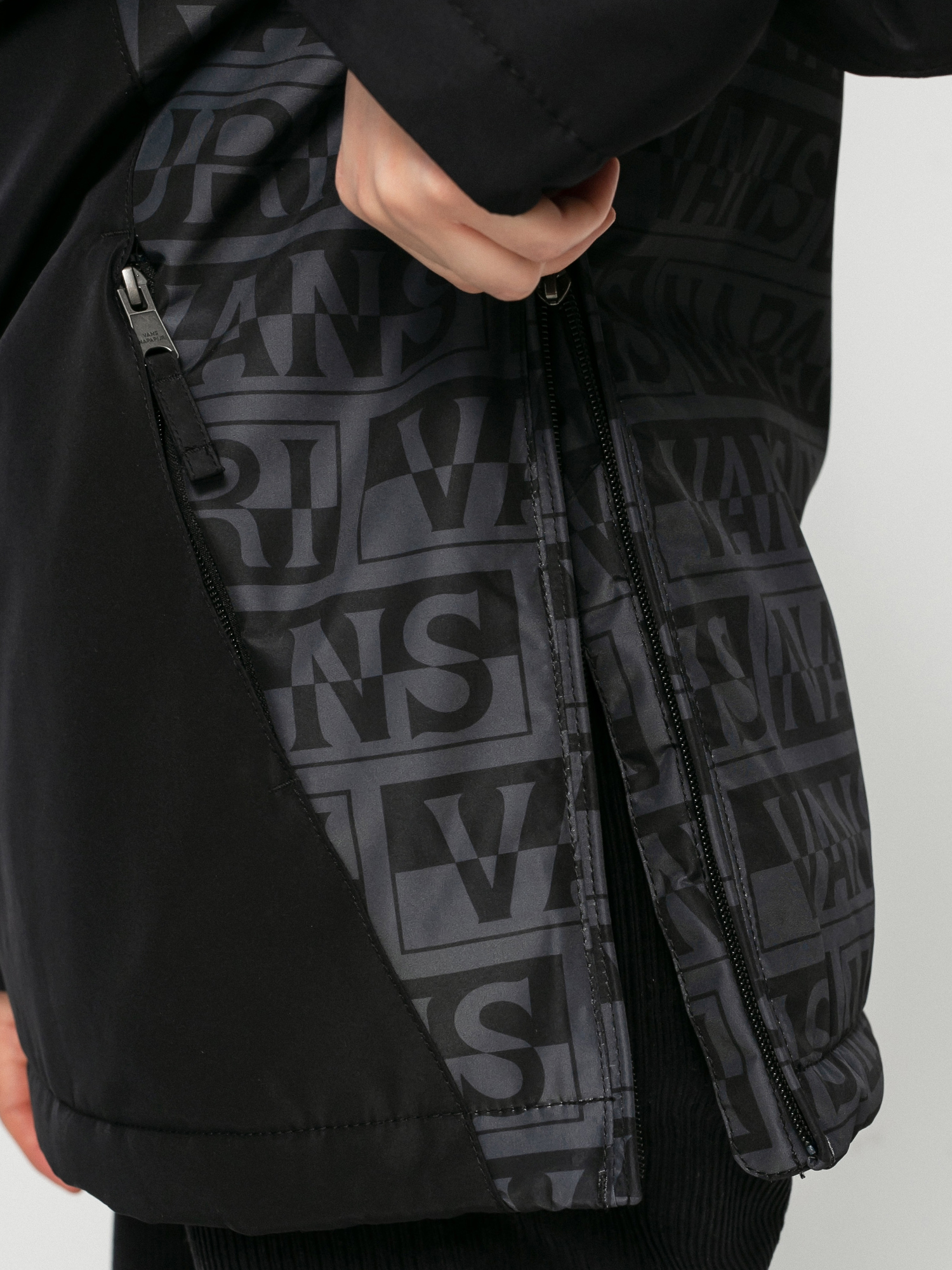 Kurtka Vans X Napapijri Anorak Wmn (black)