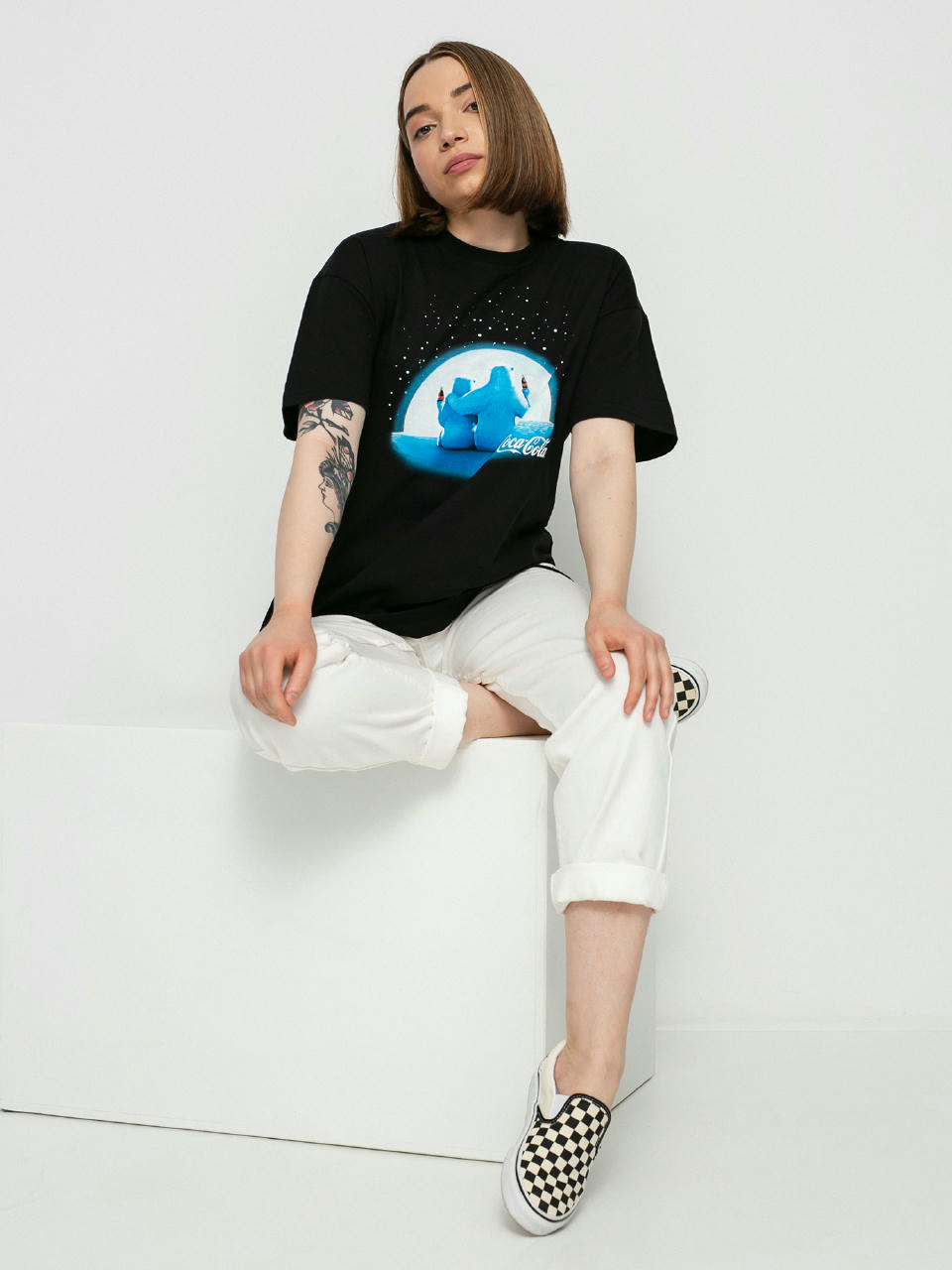 T-shirt Local Heroes X Coca Cola Polar Bear Wmn (black)