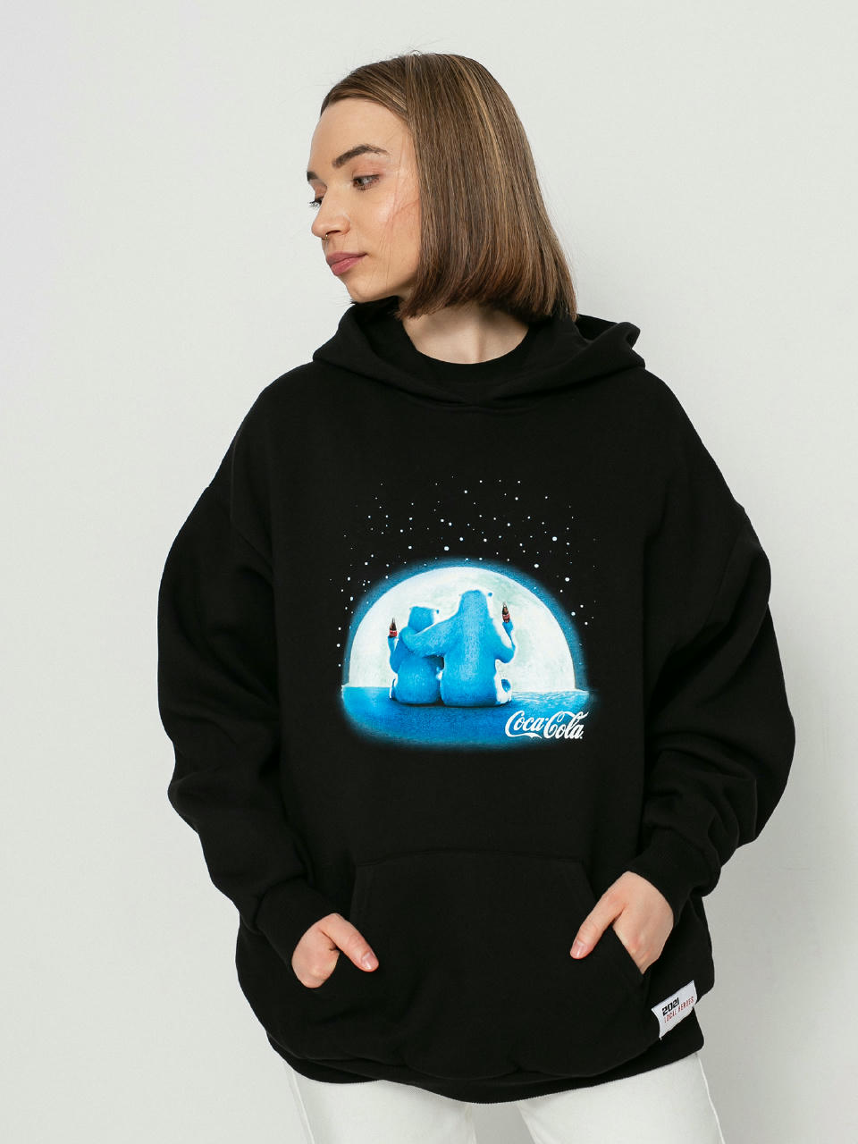 Bluza z kapturem Local Heroes X Coca Cola Polar Bear HD Wmn (black)