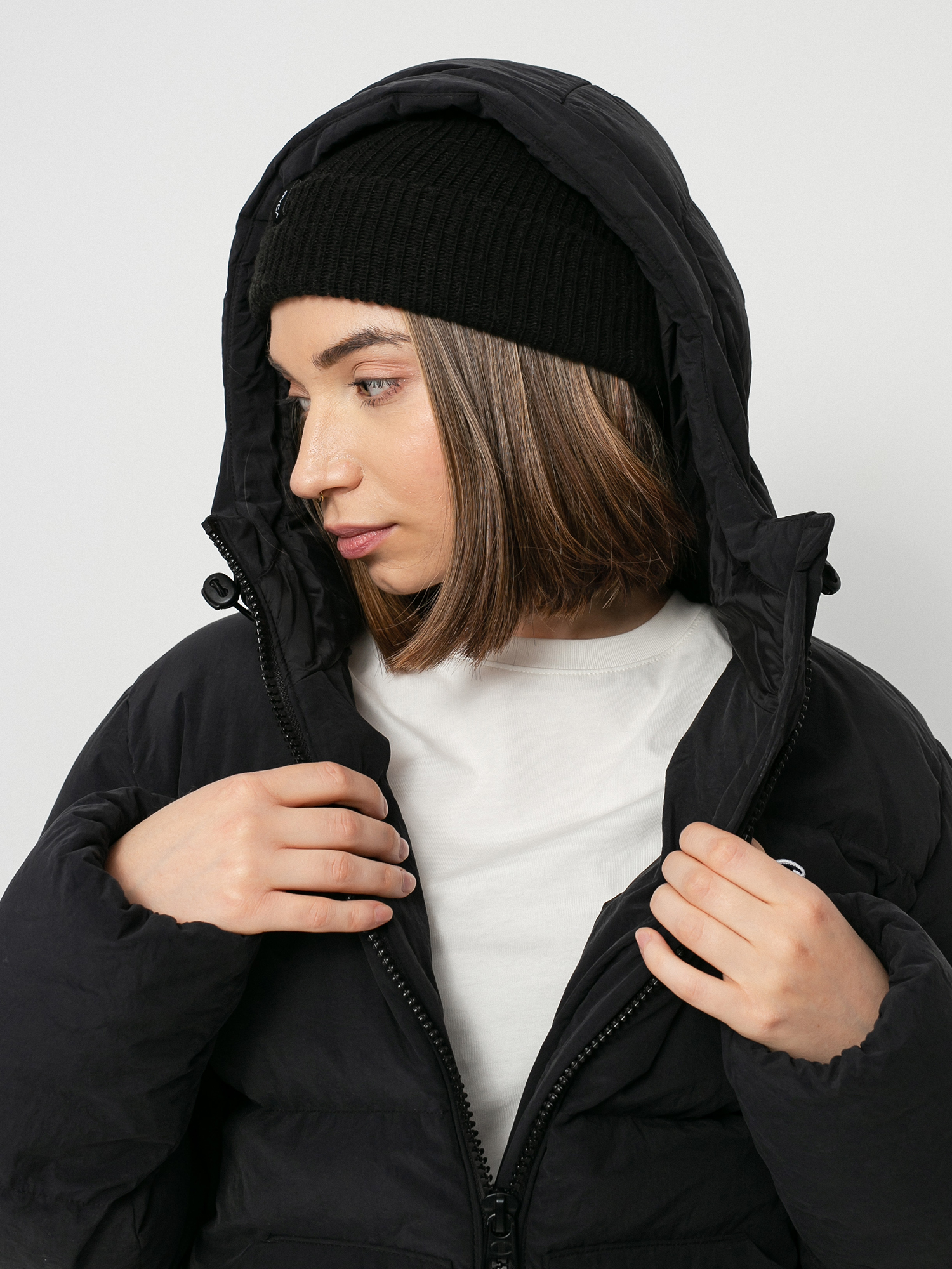 Kurtka Champion Hooded Jacket 114577 Wmn (nbk)