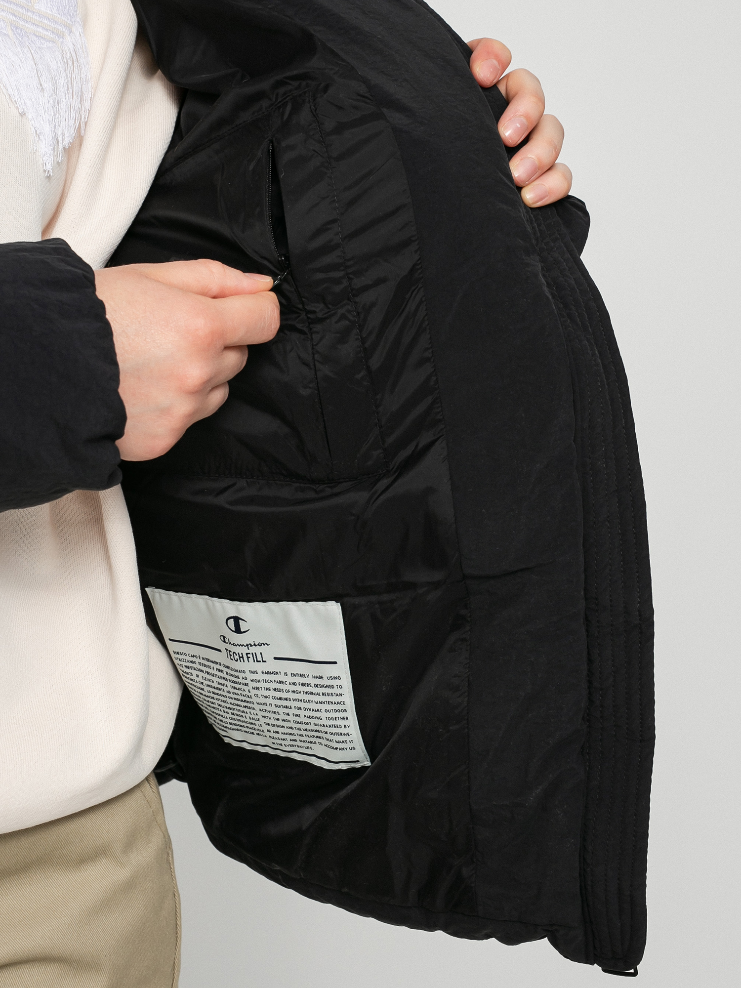 Kurtka Champion Jacket 114578 Wmn (nbk)