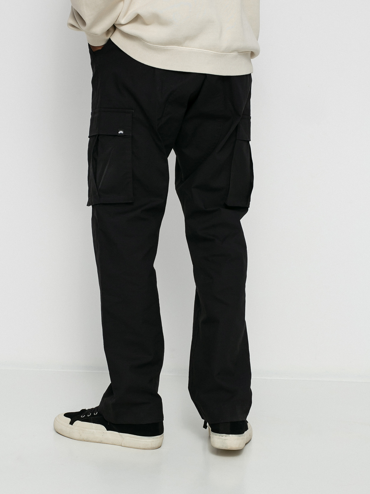 Spodnie Nike SB Cargo (black)