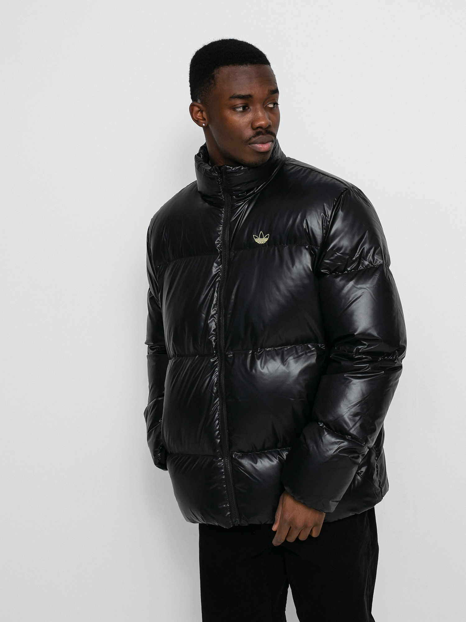 Kurtka adidas Tj Puff (black/cgreen)