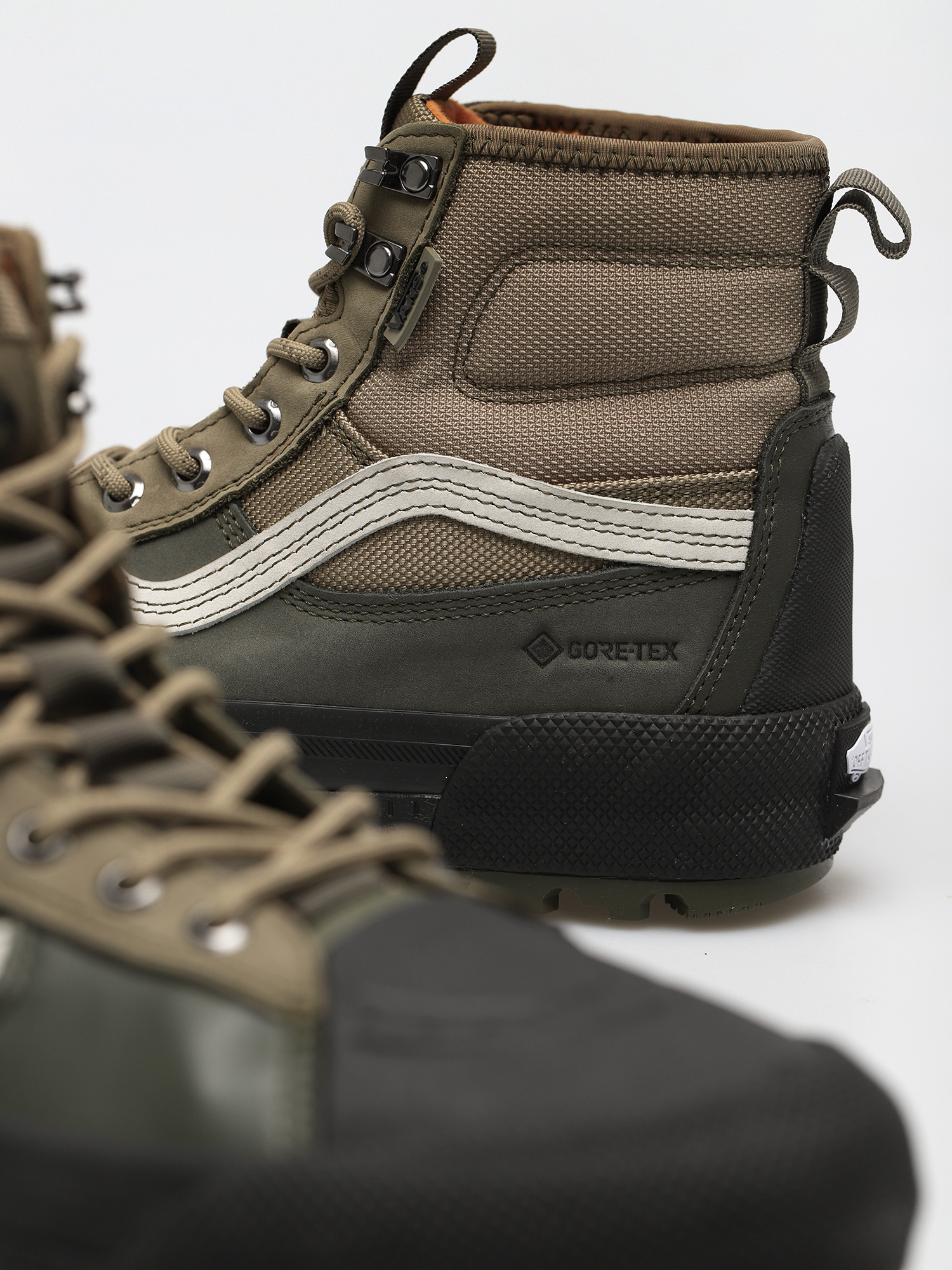 Buty Vans Sk8 Hi Gore Tex MTE 3 (rucksack/covert green/black)
