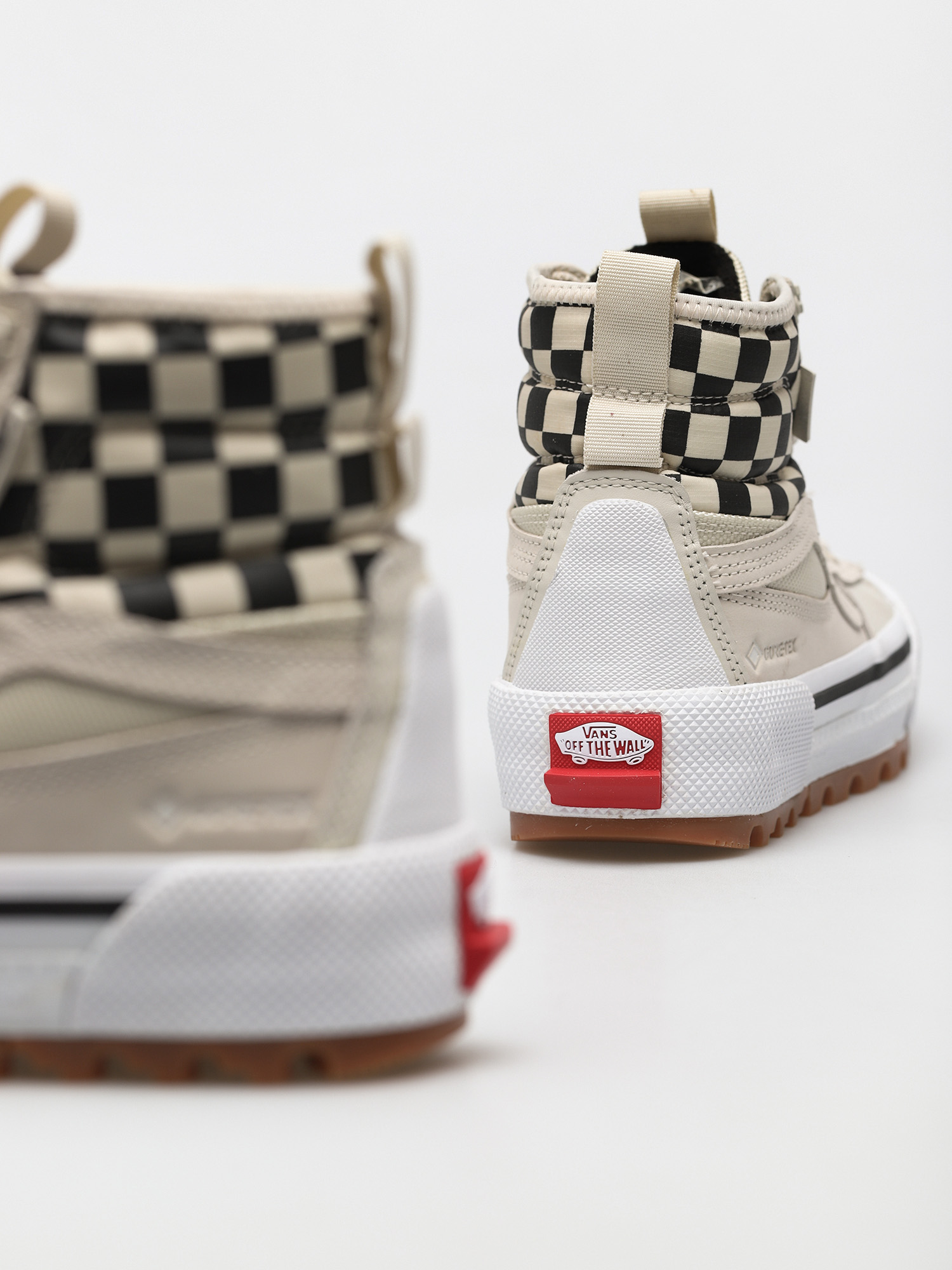 Buty Vans Sk8 Hi Gore Tex MTE 3 (checkerboard/true white/black)