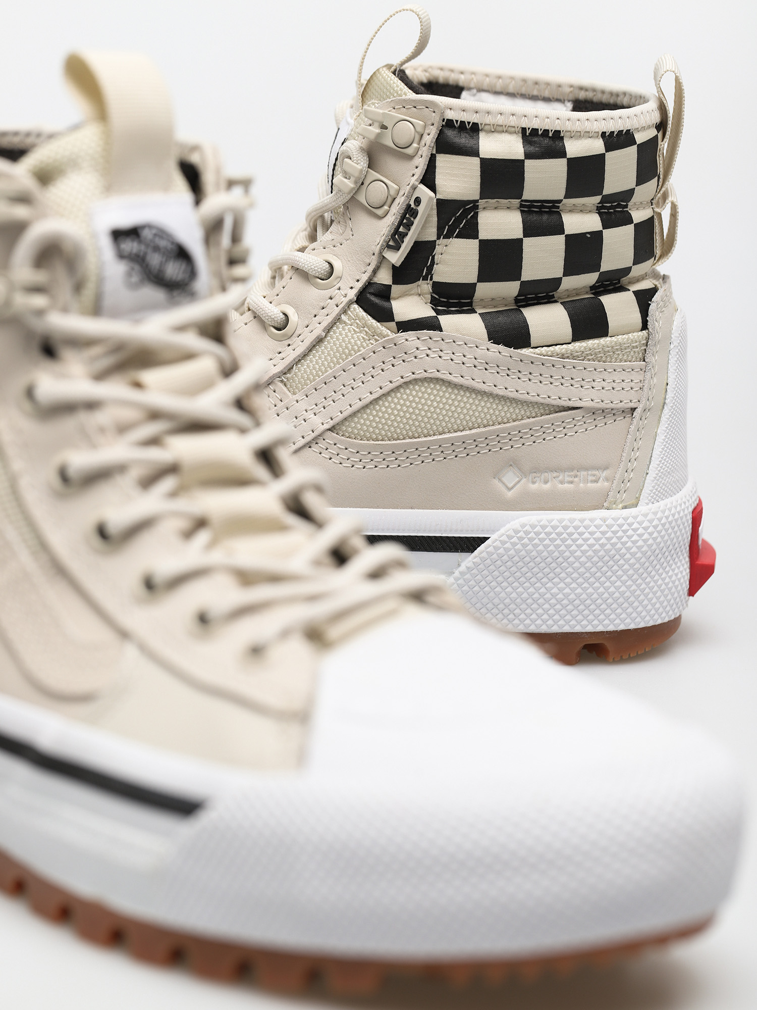 Buty Vans Sk8 Hi Gore Tex MTE 3 (checkerboard/true white/black)
