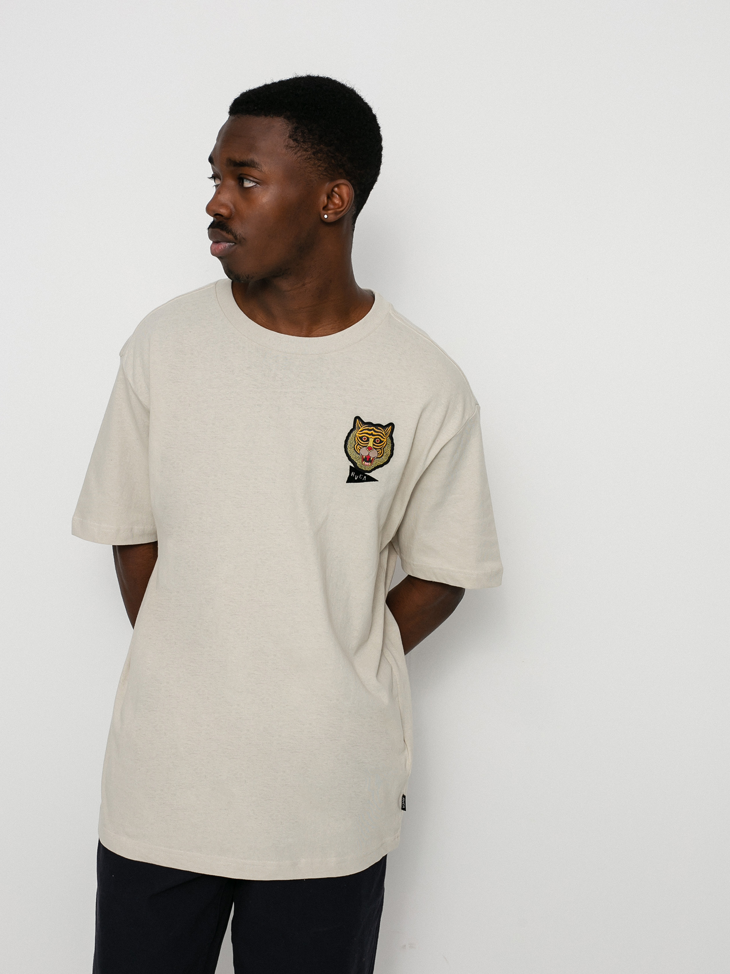 T-shirt RVCA Leines Patches (bone)
