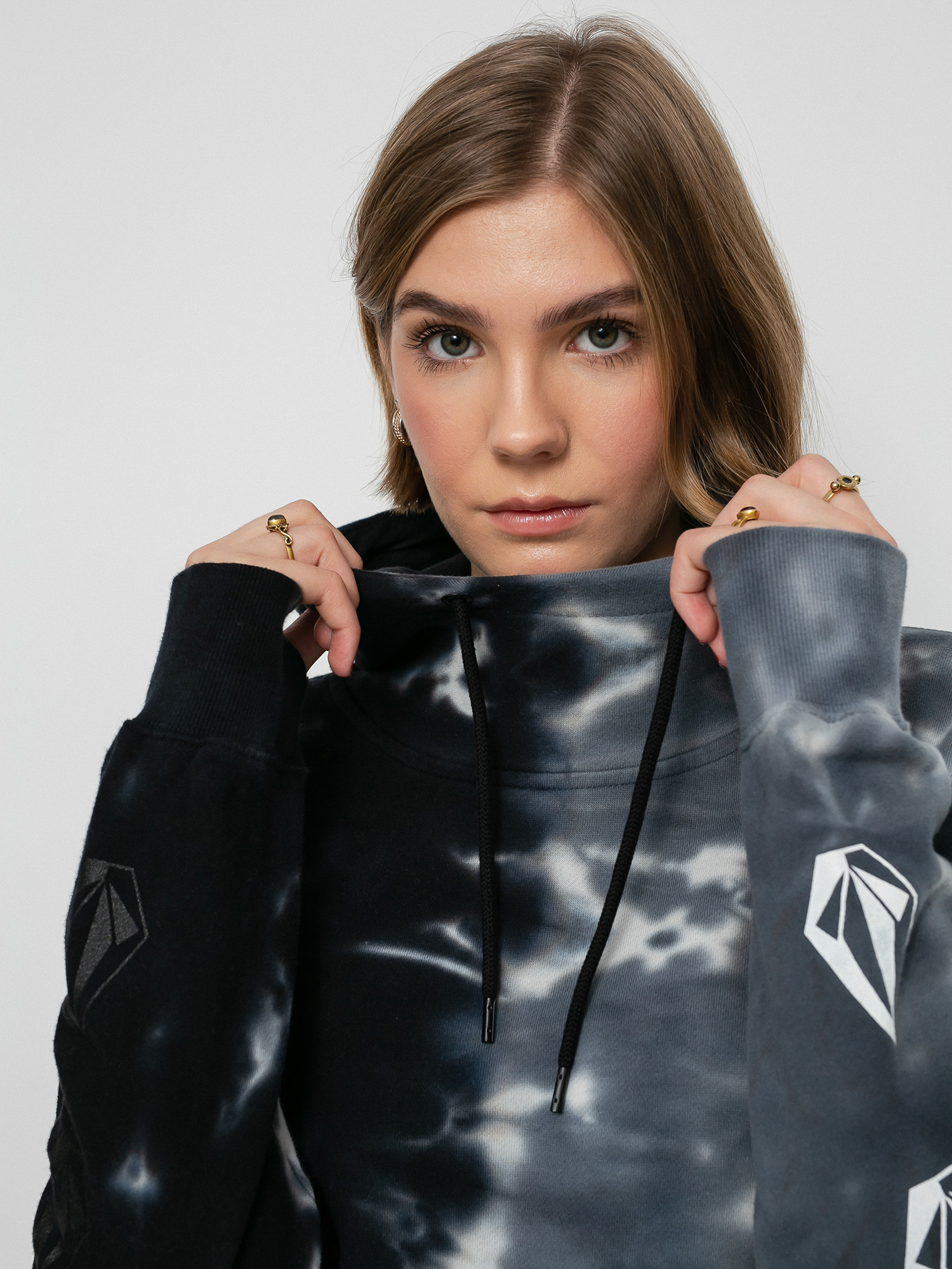 Bluza z kapturem Volcom Costus HD Wmn (black on black)