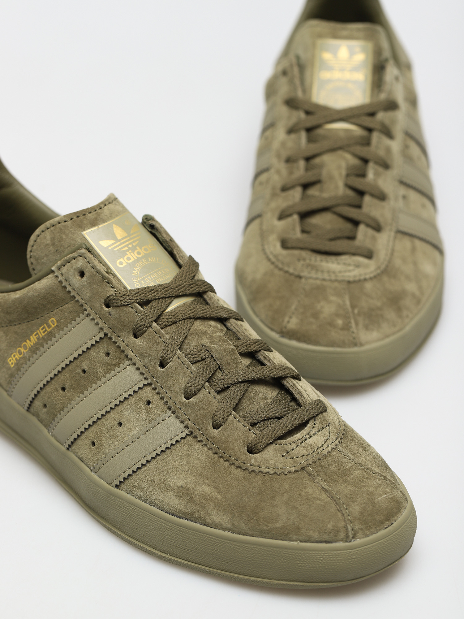 Buty adidas Originals Broomfield (focoli/orbgrn/goldmt)