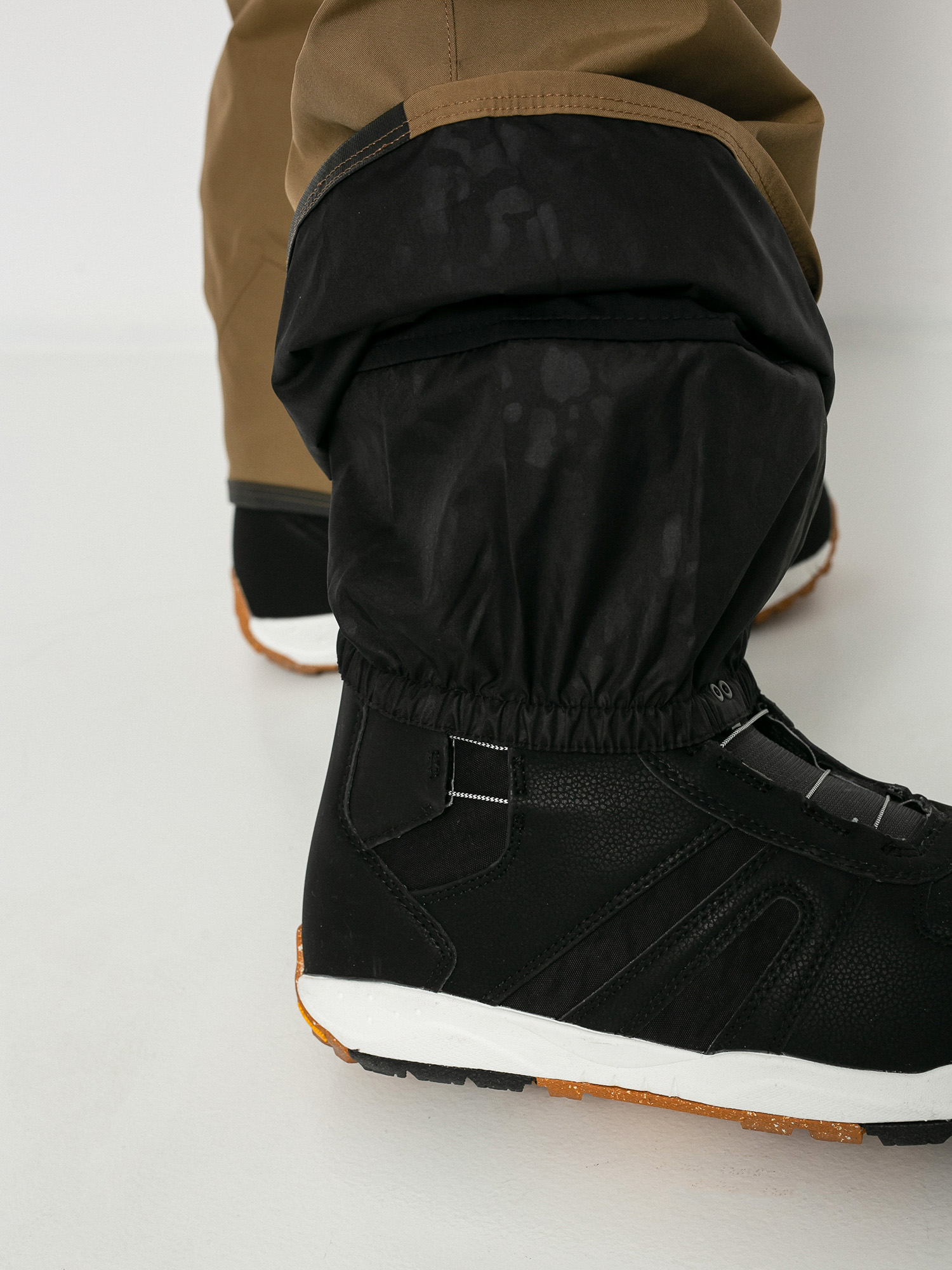 Damskie Spodnie snowboardowe Volcom Aston Gore Tex (coffee)