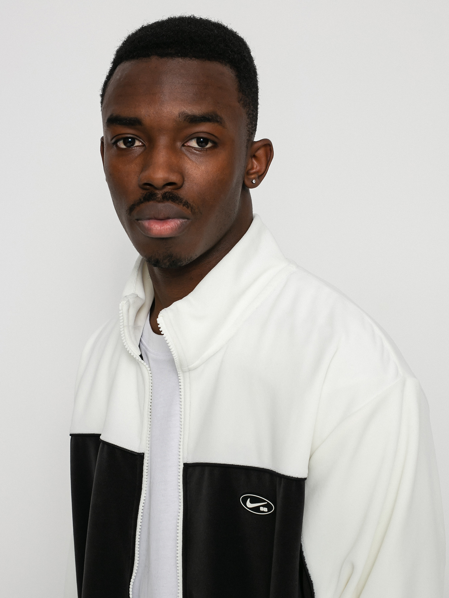 Kurtka Nike SB Velour (black/sail/black/sail)