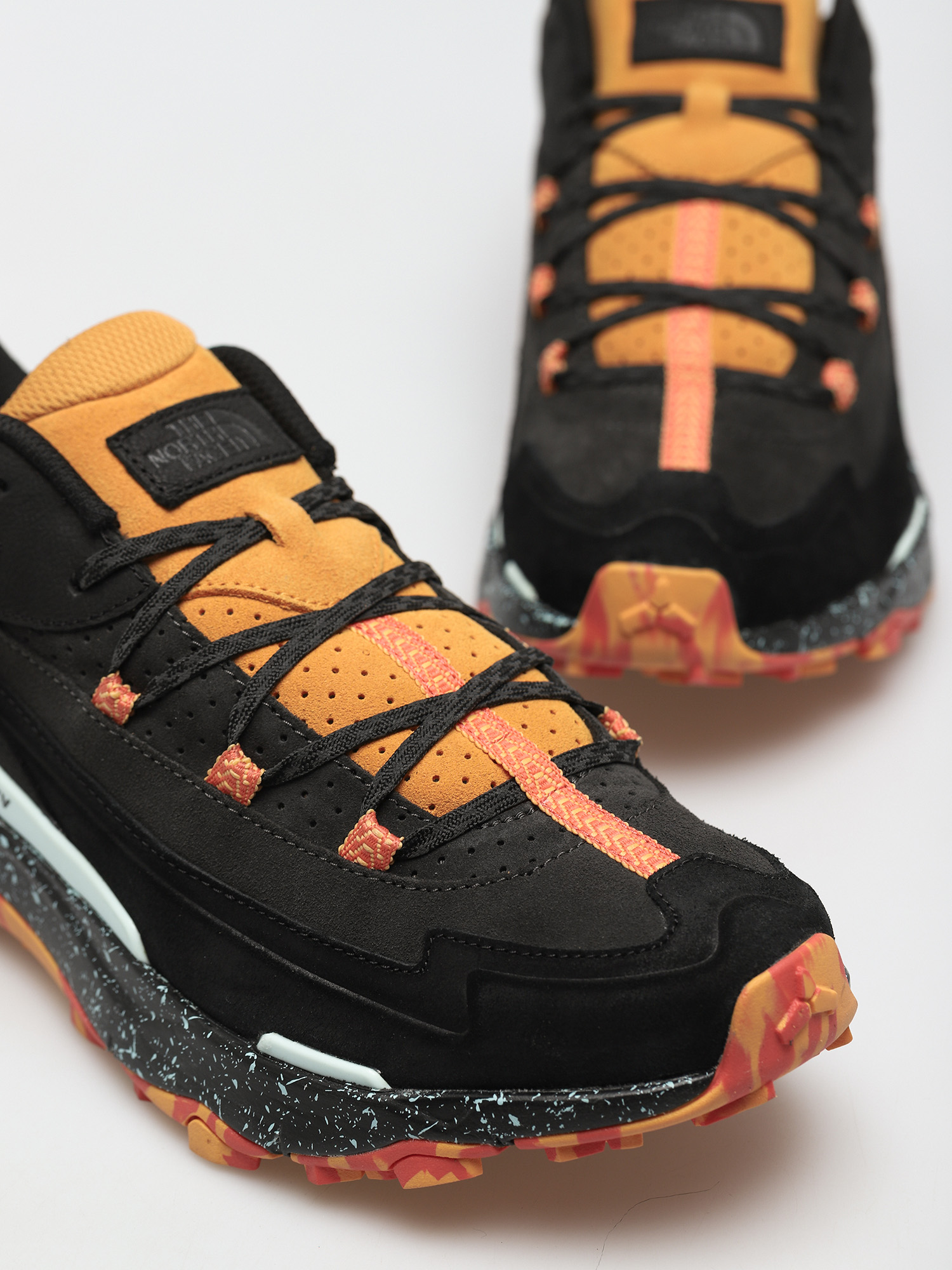 Buty The North Face Vectiv Taraval Street (tnf black/chamois orange)