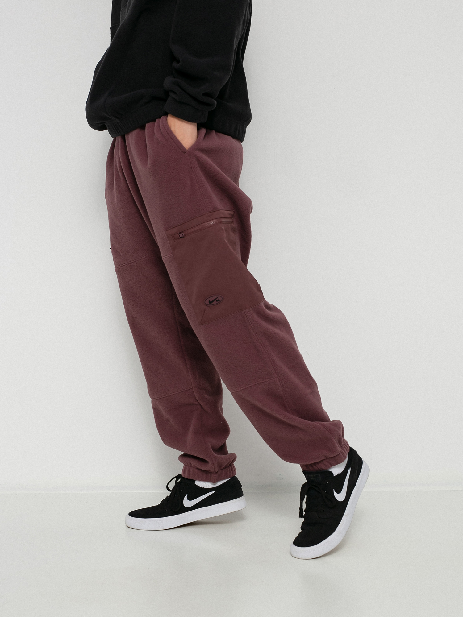 Spodnie Nike SB TF Winterized (dark wine/khaki/dark wine)