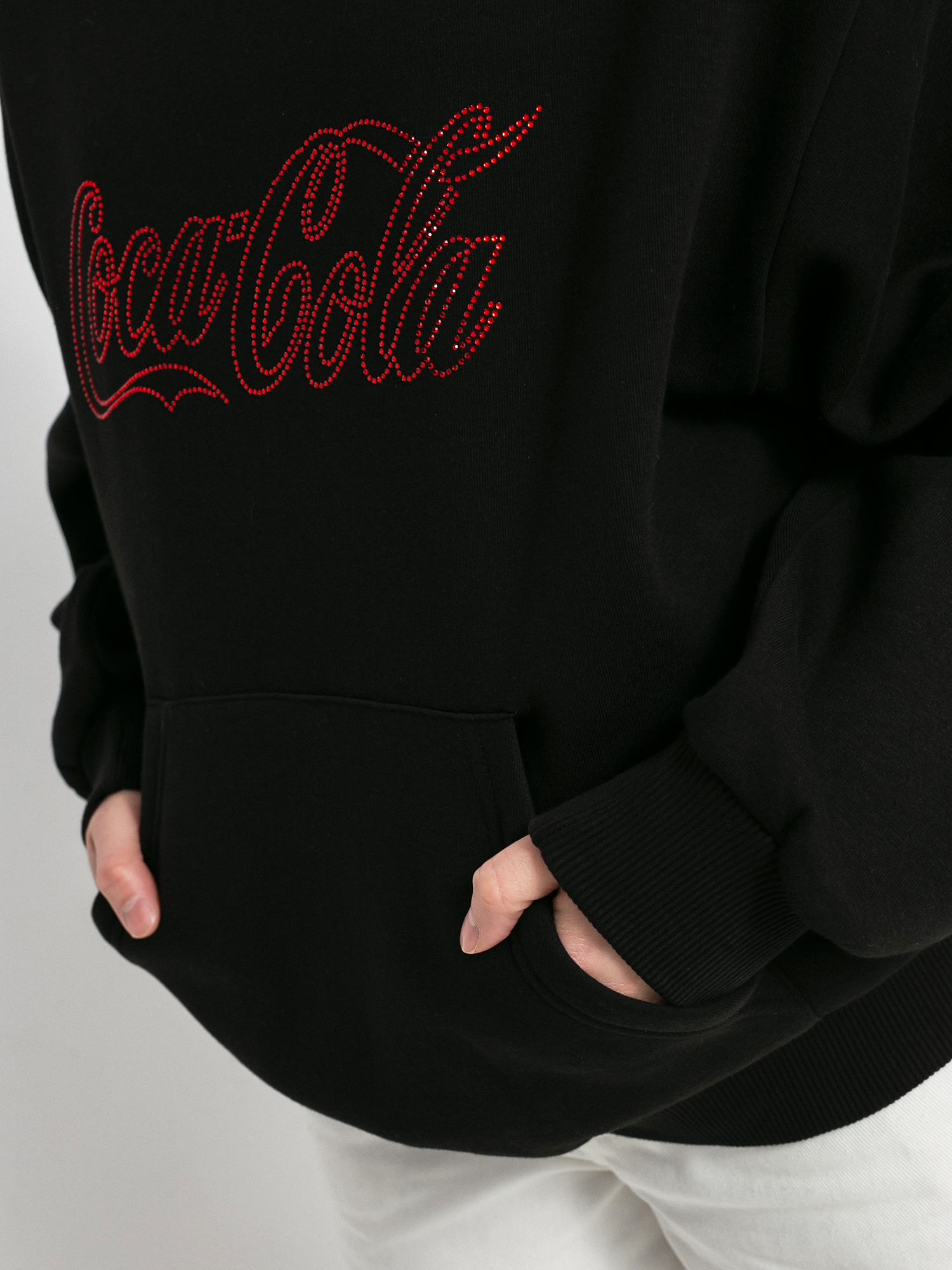 Bluza z kapturem Local Heroes X Coca Cola Rhinestones HD Wmn (black)