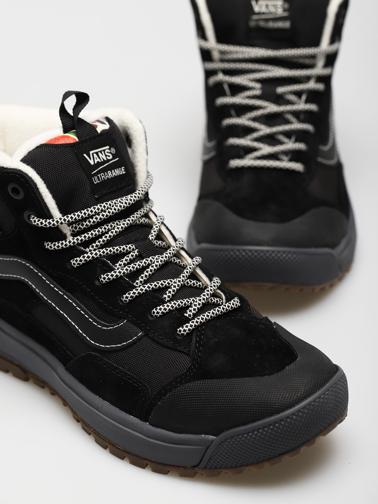Buty Vans X Hanna Scott Ultrarange Exo Hi MTE 1 (multi/black)