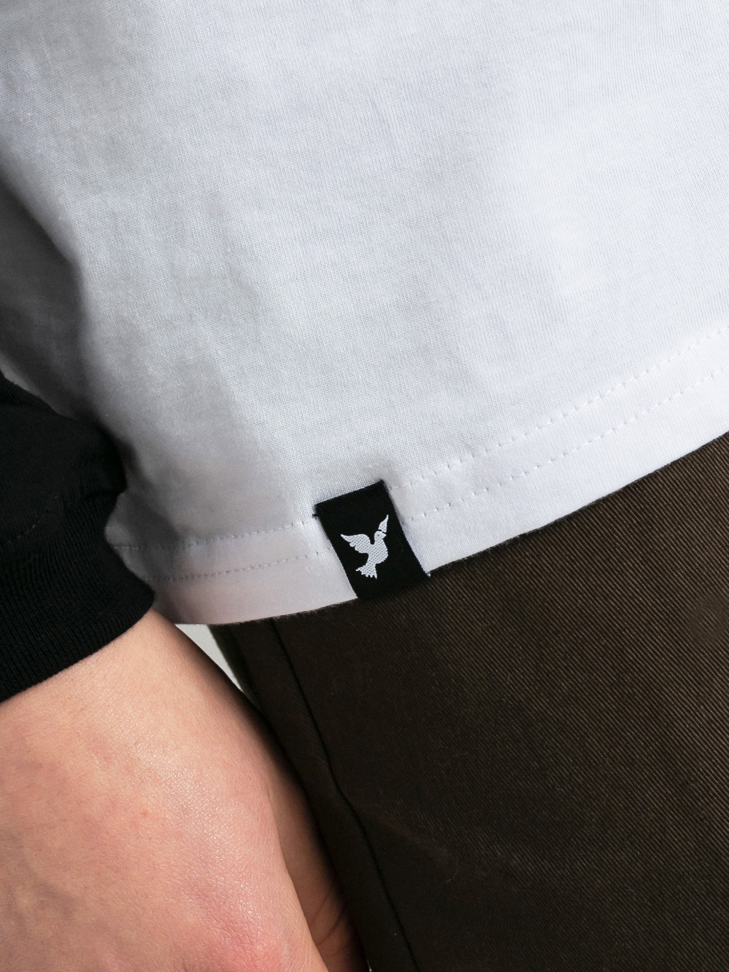 Longsleeve Nervous Forever (black/white)