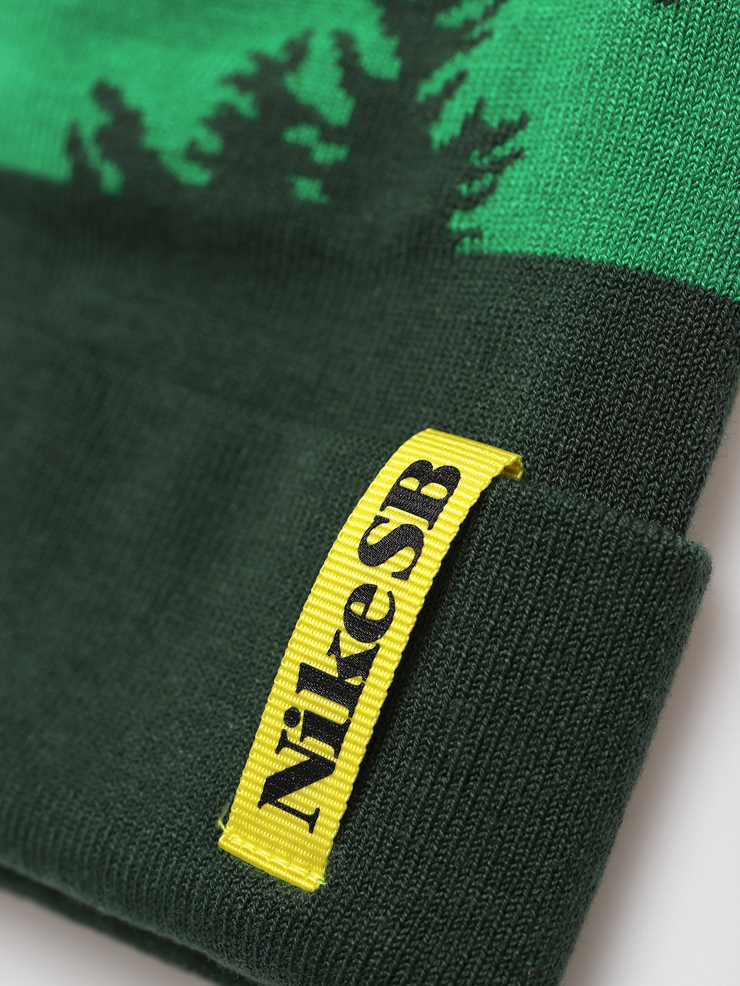 Czapka zimowa Nike SB Utility Reversible (noble green/jade smoke/lucky green)