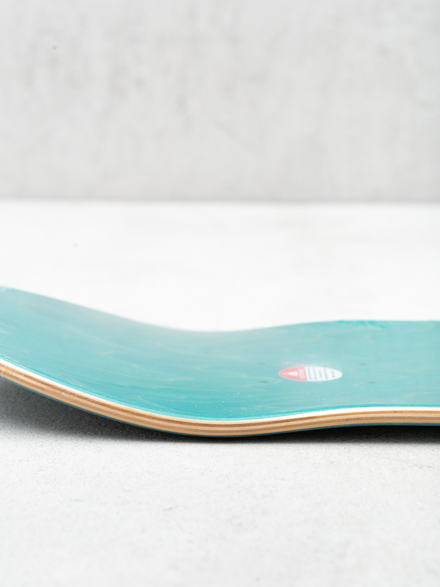Deck Magenta Big Plant Team Wood (blue)