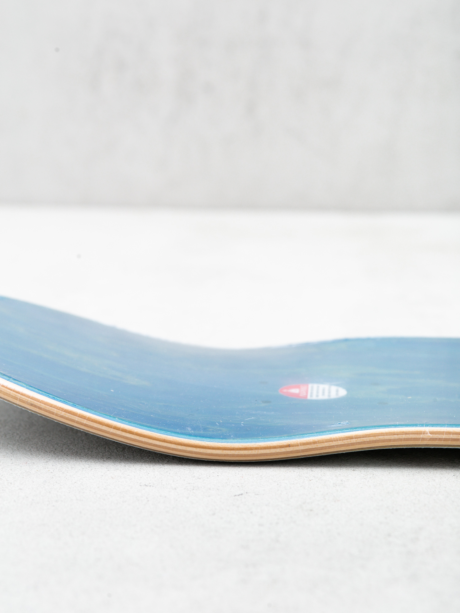 Deck Magenta Jameel Douglas Guest Board (white/brown)