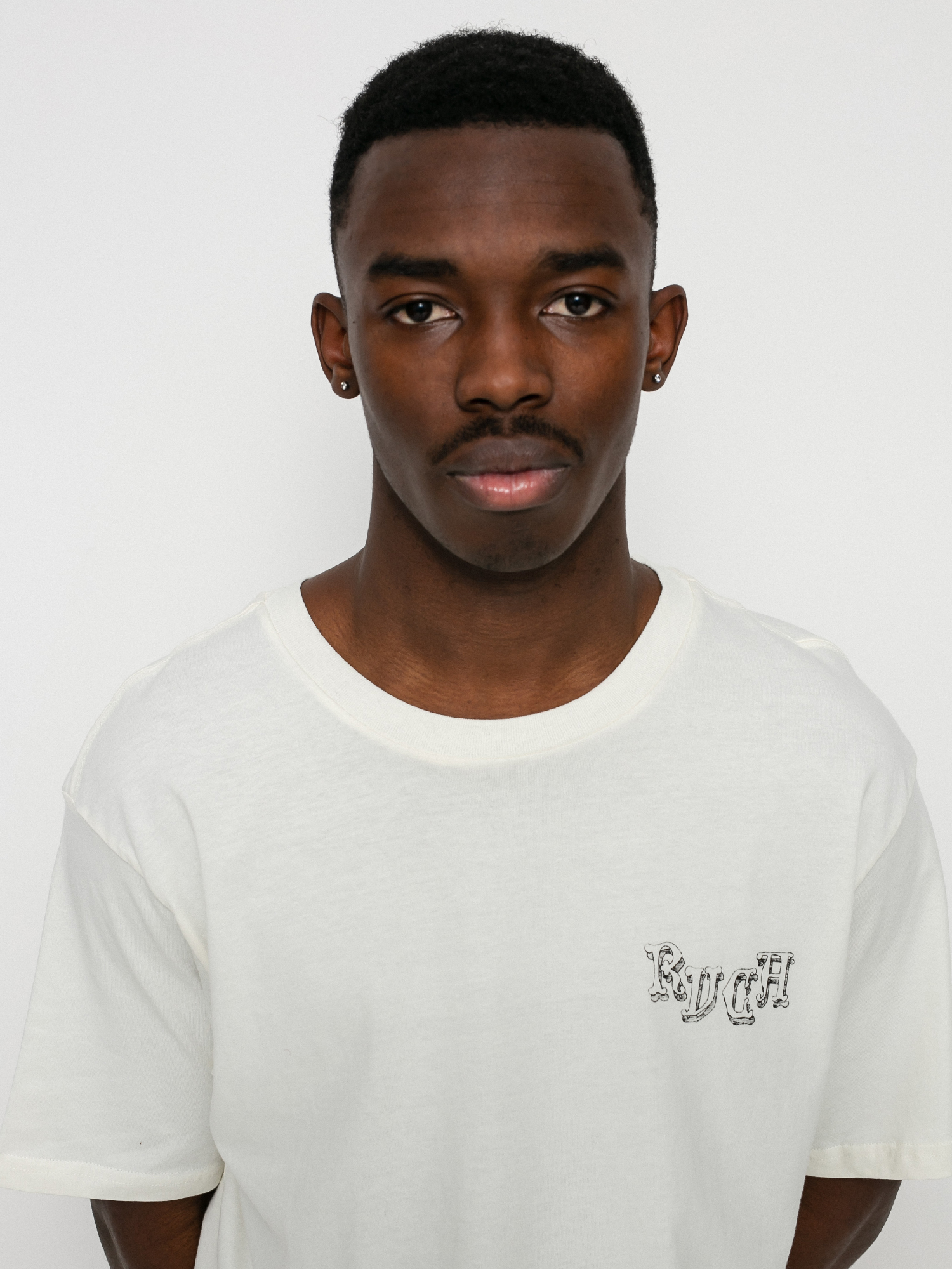 T-shirt RVCA Skeleton Walk (antique white)