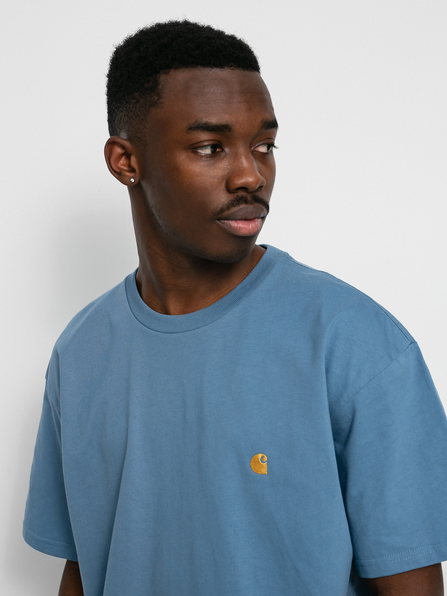 T-shirt Carhartt WIP Chase (icy water/gold)