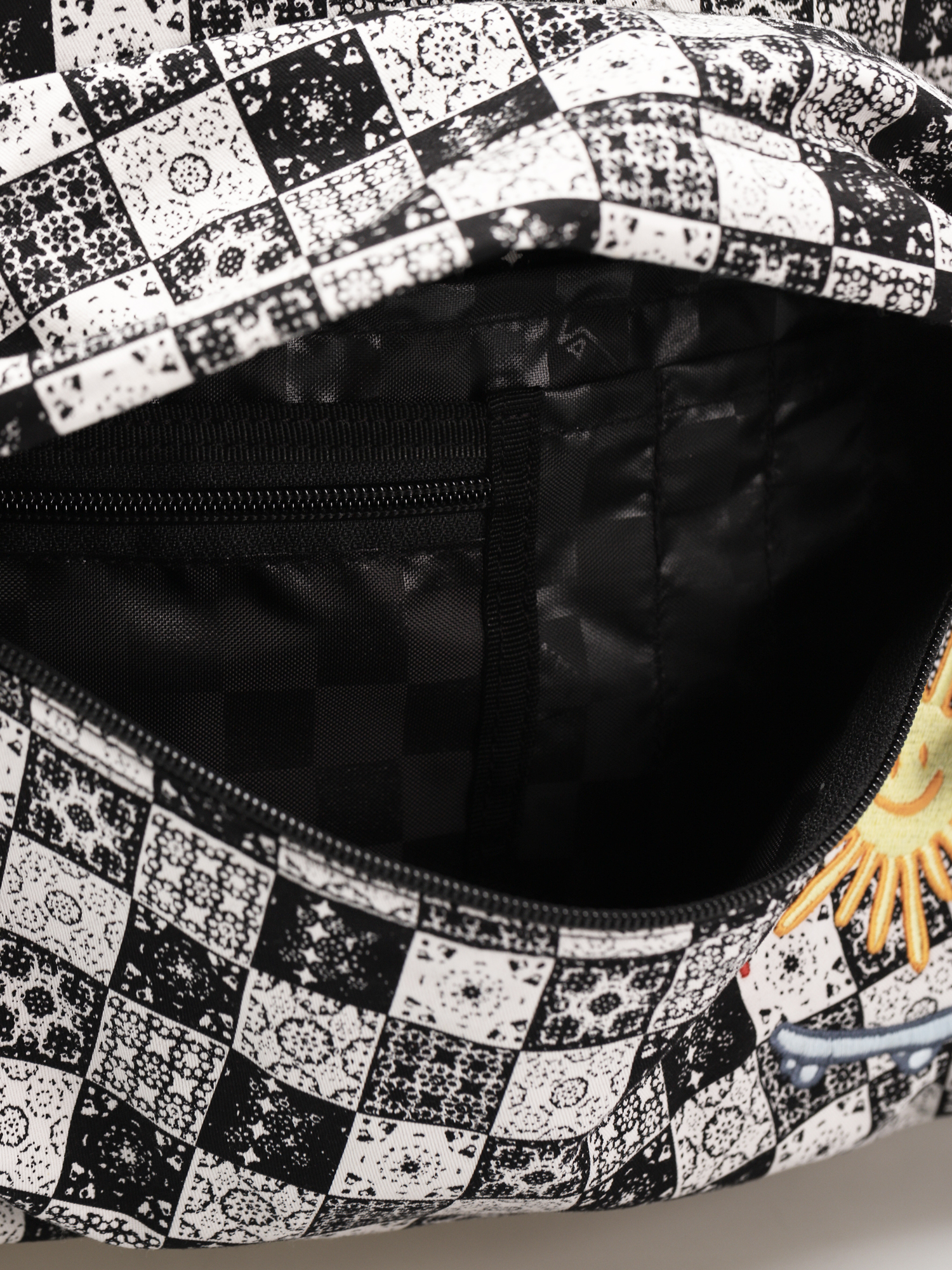 Plecak Vans X Skateistan Wmn (black)