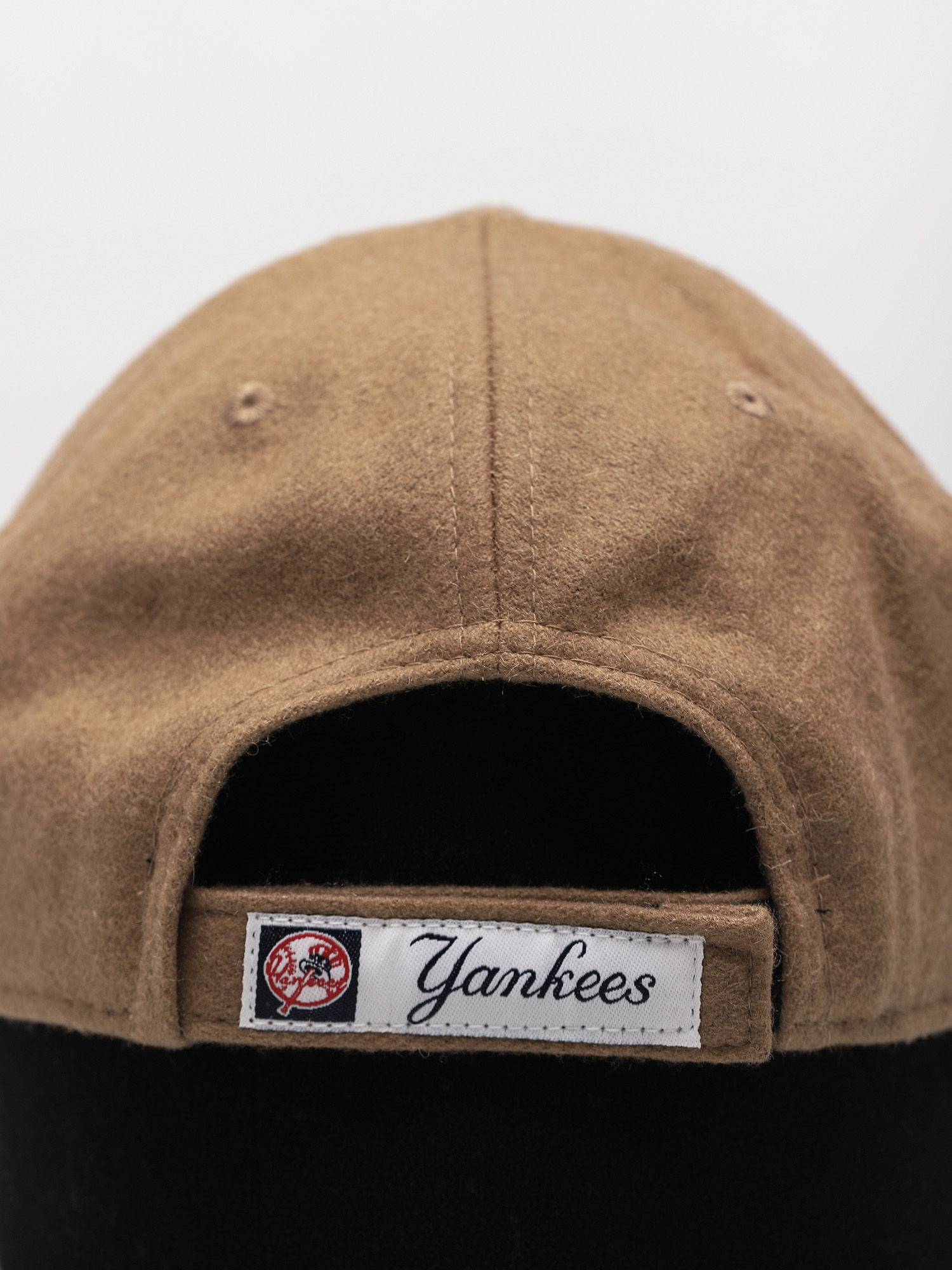 Czapka z daszkiem New Era Winterized 9Forty New York Yankees (brown)