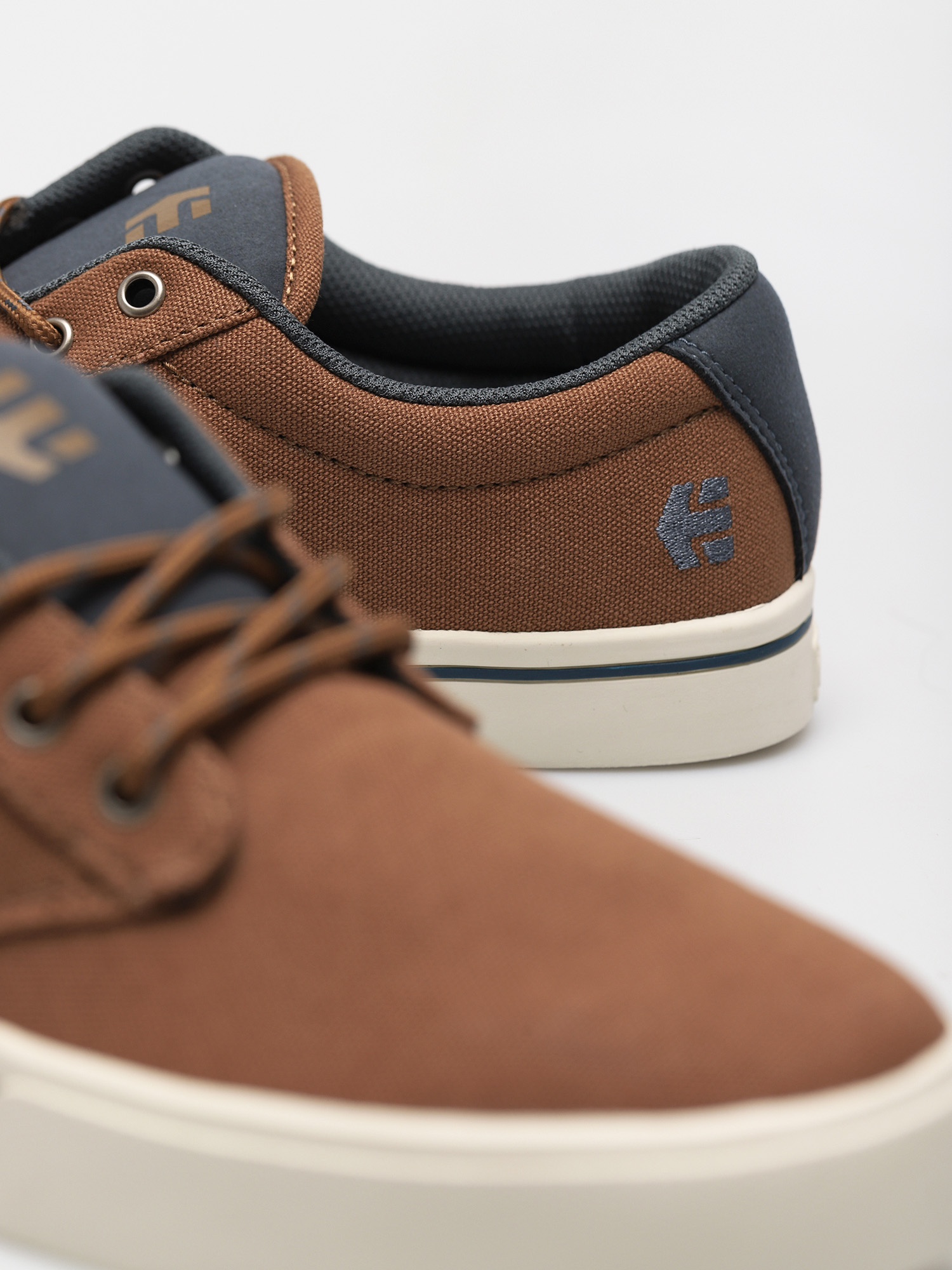 Buty Etnies Jameson 2 Eco (brown/blue)