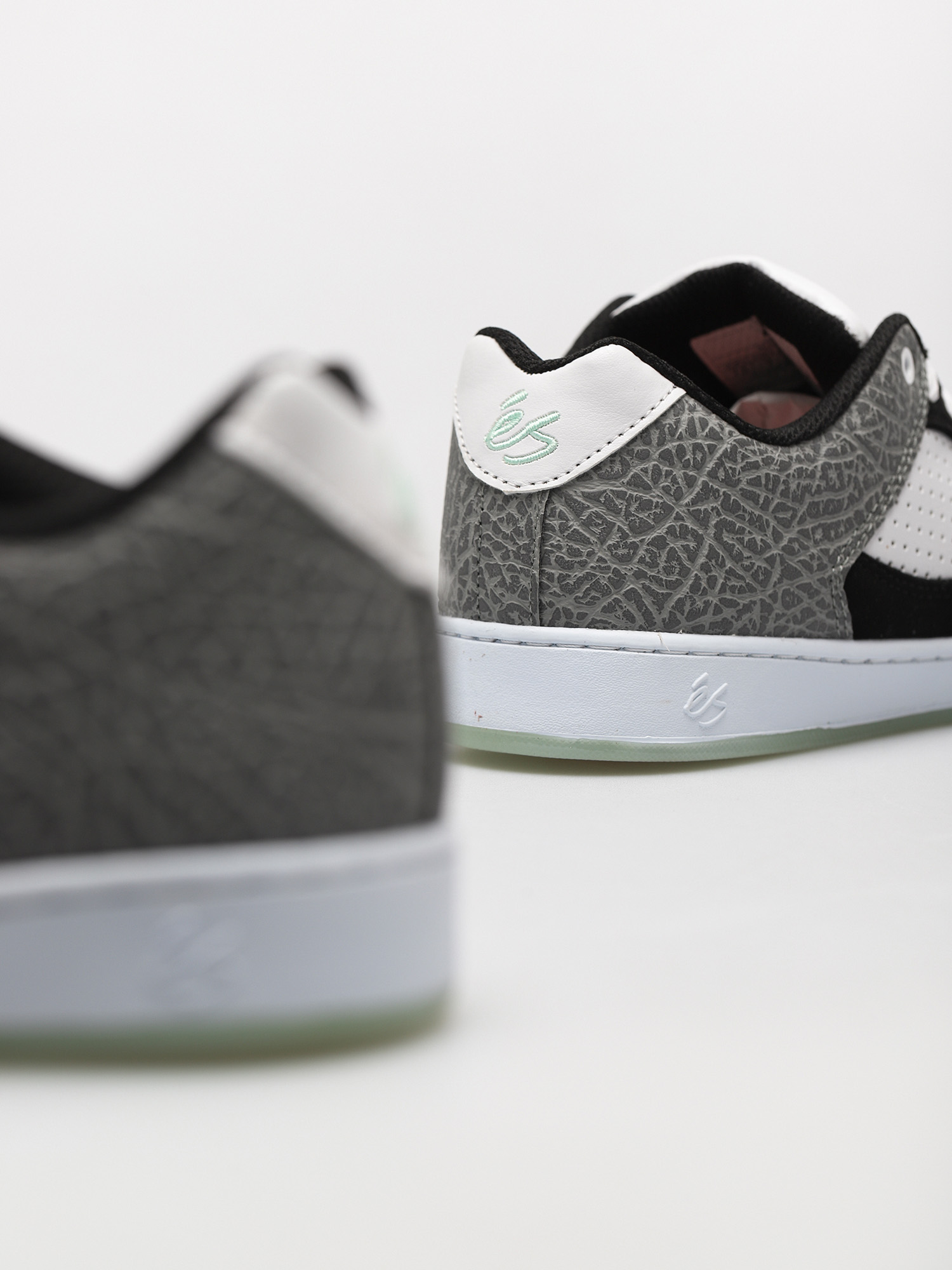 Buty eS Accel Slim (black/white/turquoise)