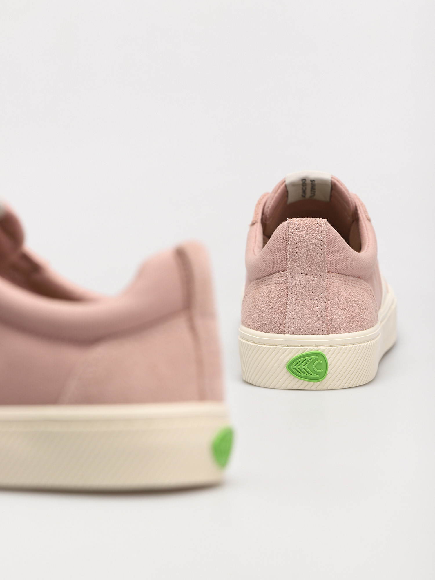 Buty Cariuma Catiba Pro (rose/contrast thread ivory logo)