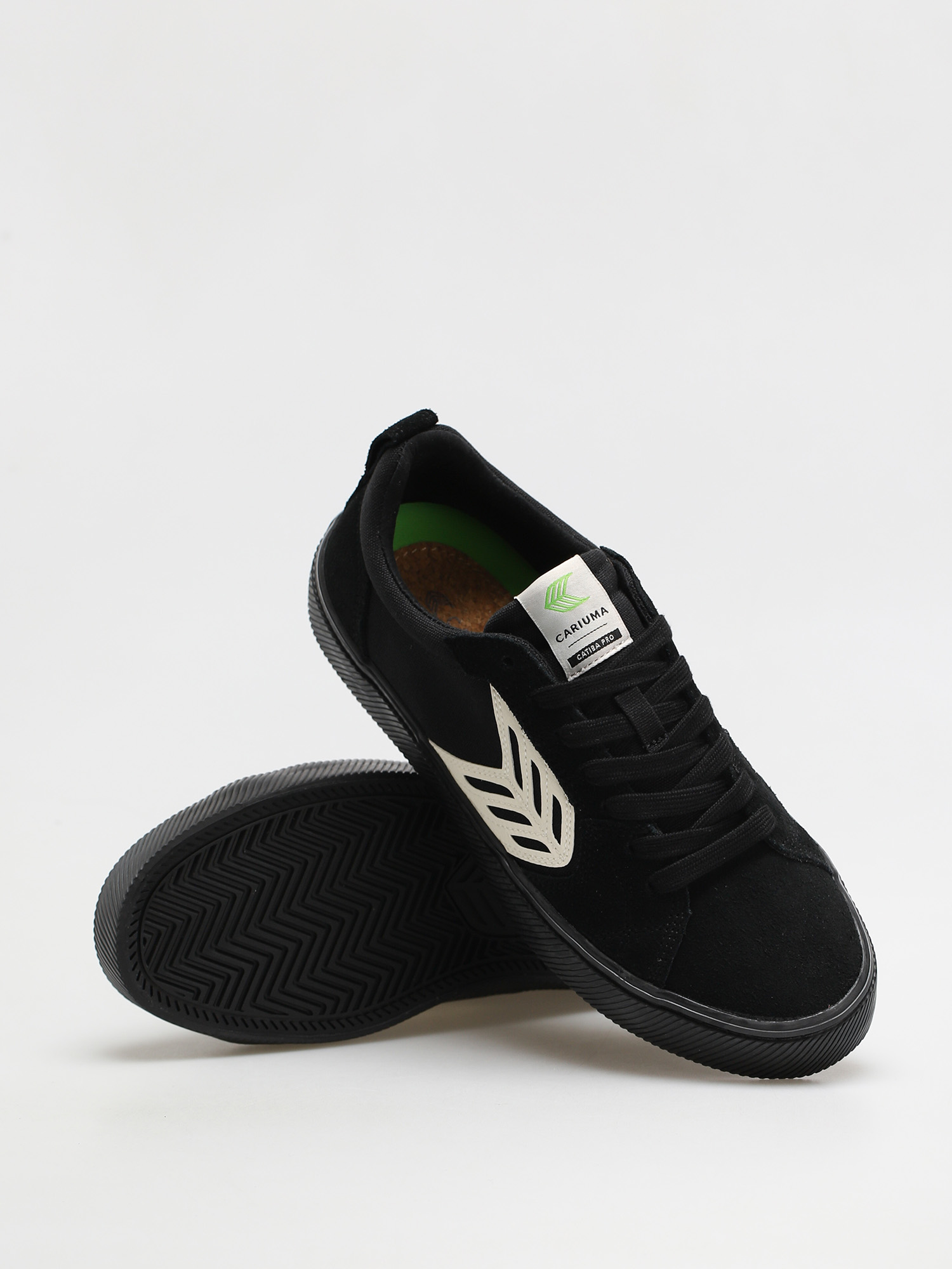 Buty Cariuma Catiba Pro (all black/ivory logo)
