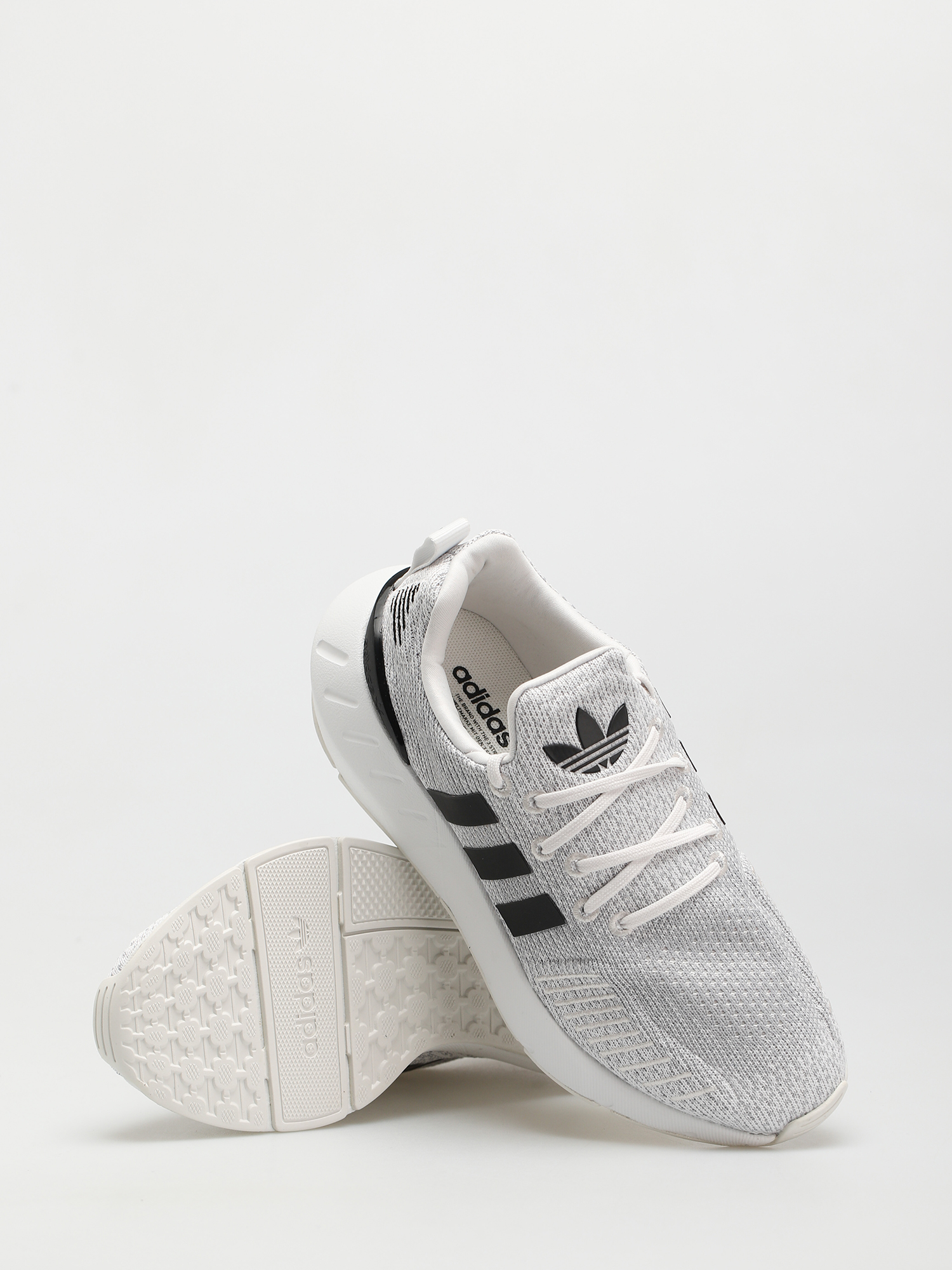 Buty adidas Originals Swift Run 22 Wmn (crywht/cblack/gretwo)