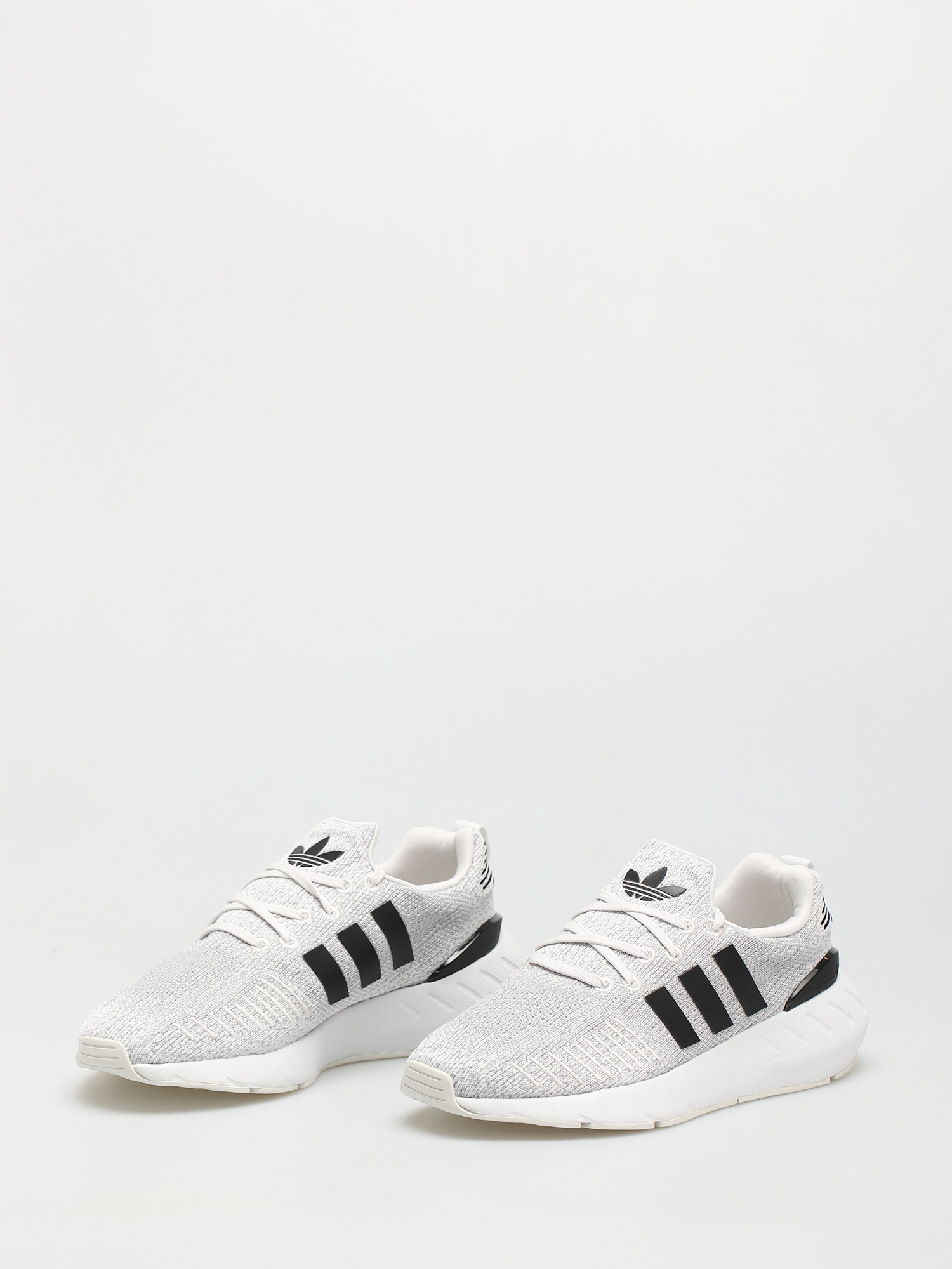Buty adidas Originals Swift Run 22 Wmn (crywht/cblack/gretwo)