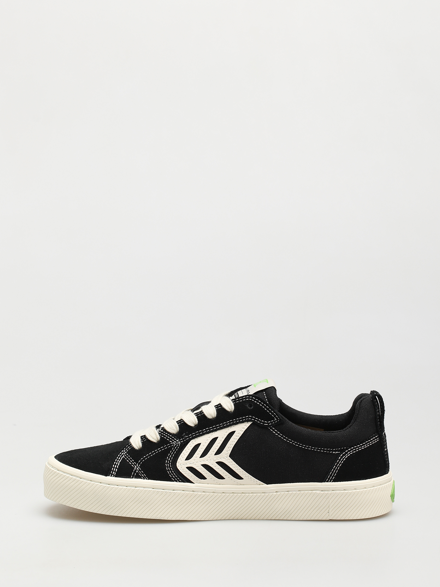 Buty Cariuma Catiba Pro (black/contrast thread ivory logo)