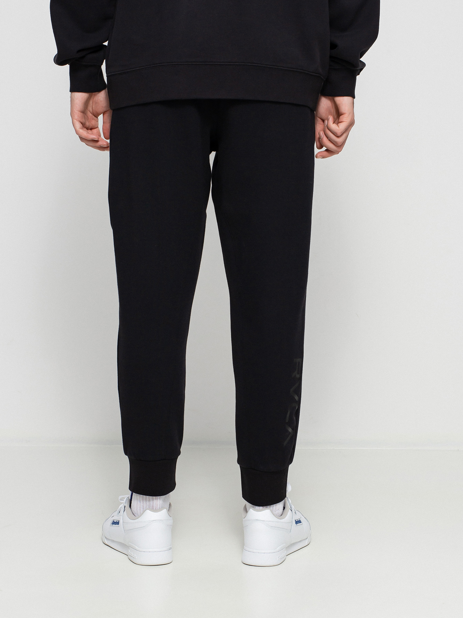 Spodnie RVCA Sport Tech Sweatpant (black)