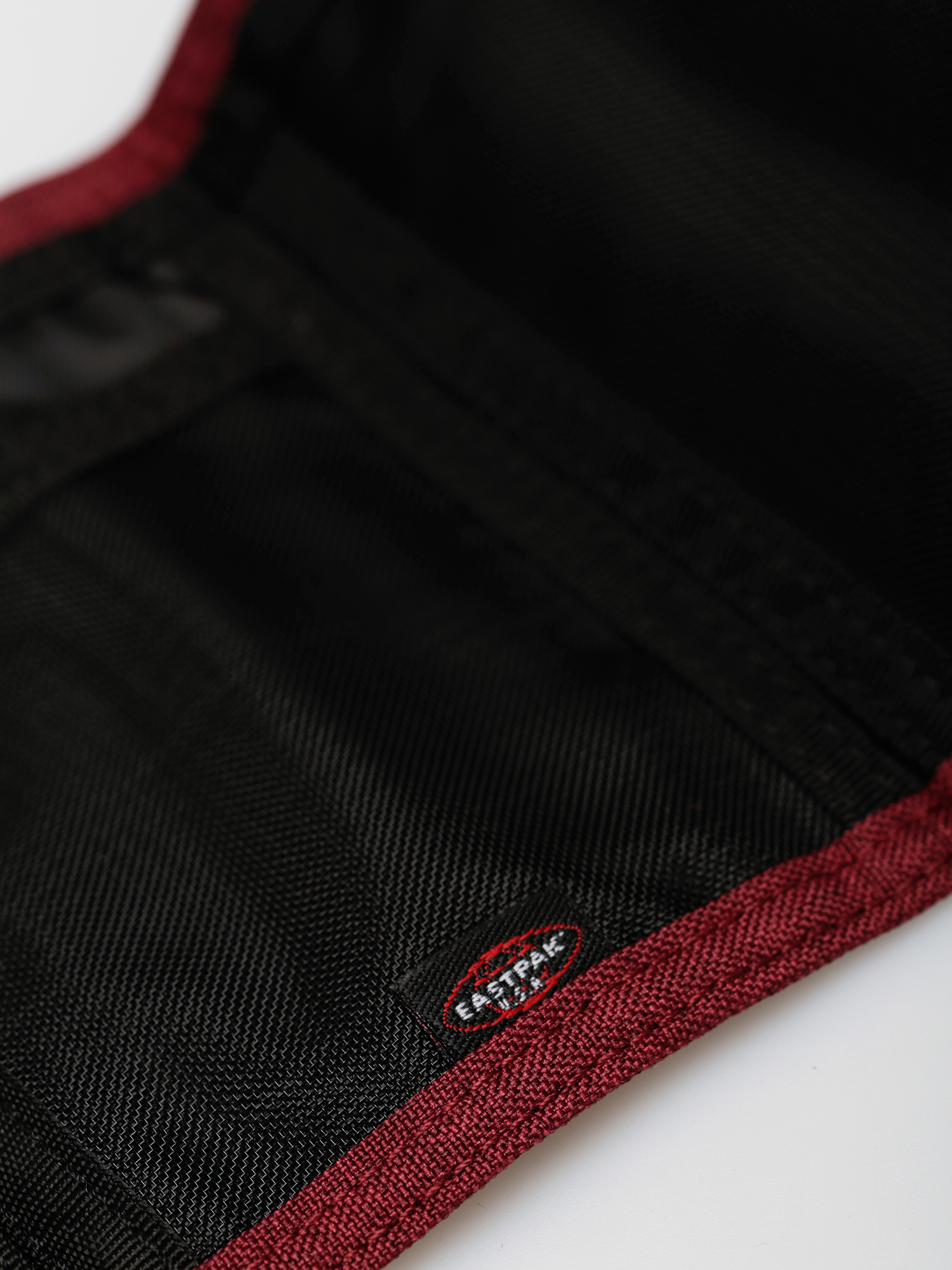 Portfel Eastpak Crew Single (crafty wine)